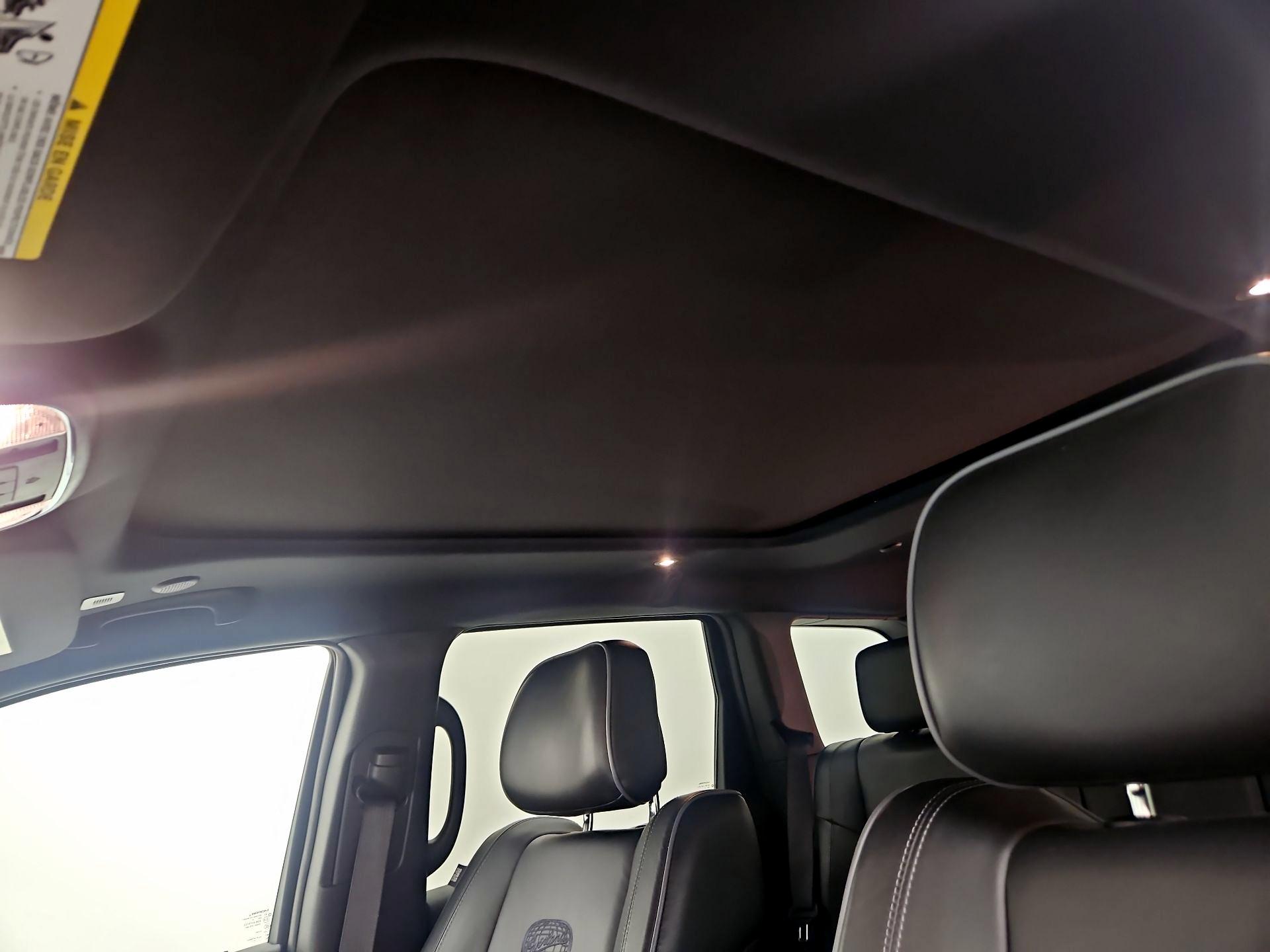 Thumbnail: 2021 Jeep Grand Cherokee - 20