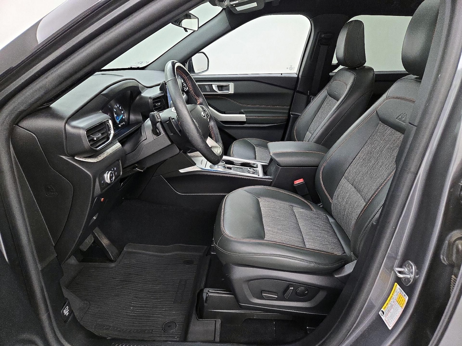 2021 Ford Explorer TIMBERLINE - Photo 12