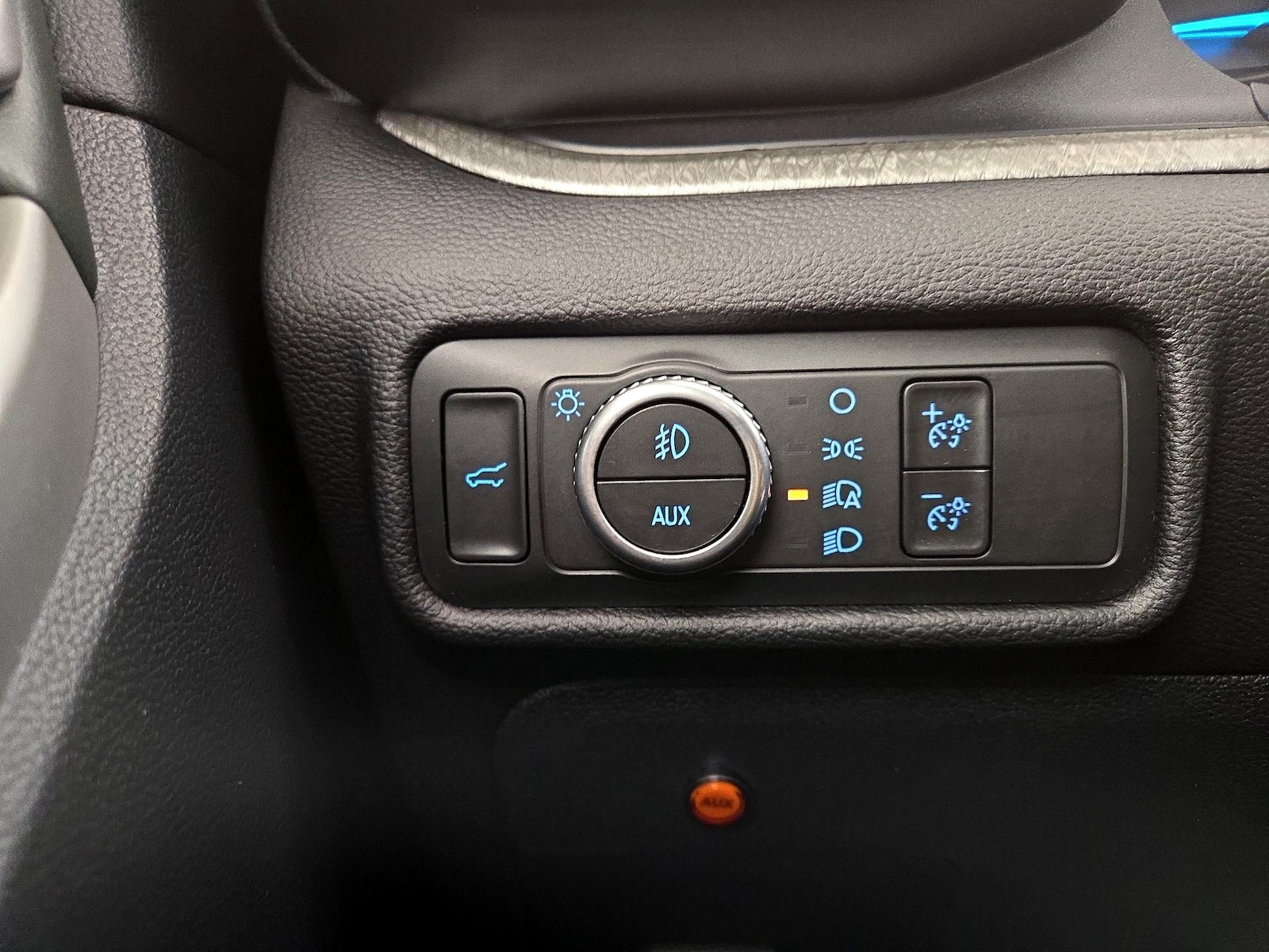 2021 Ford Explorer TIMBERLINE - Photo 14