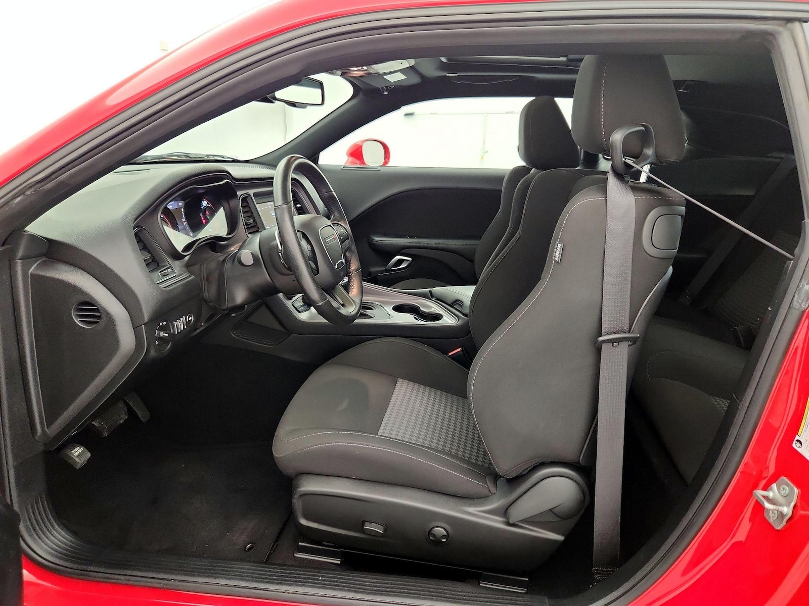2023 Dodge Challenger R/T - Photo 12