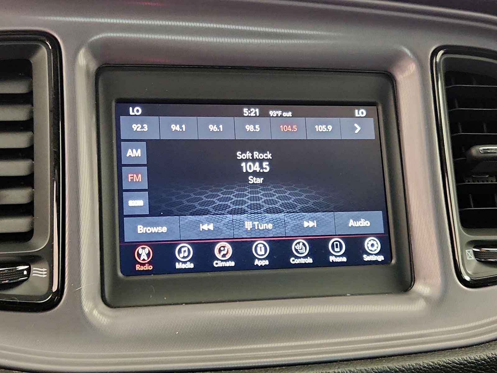 2023 Dodge Challenger R/T - Photo 16