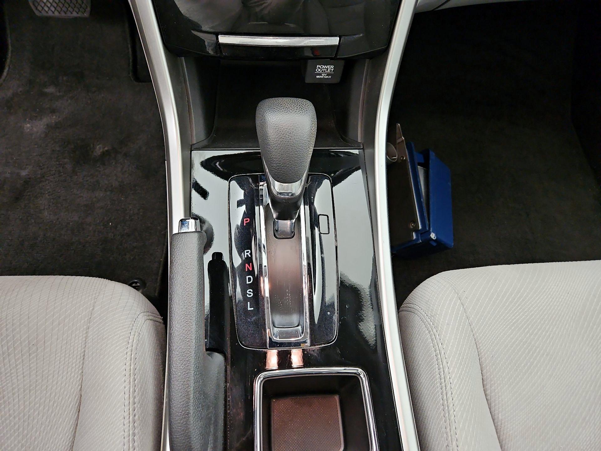 Thumbnail: 2017 Honda Accord - 17