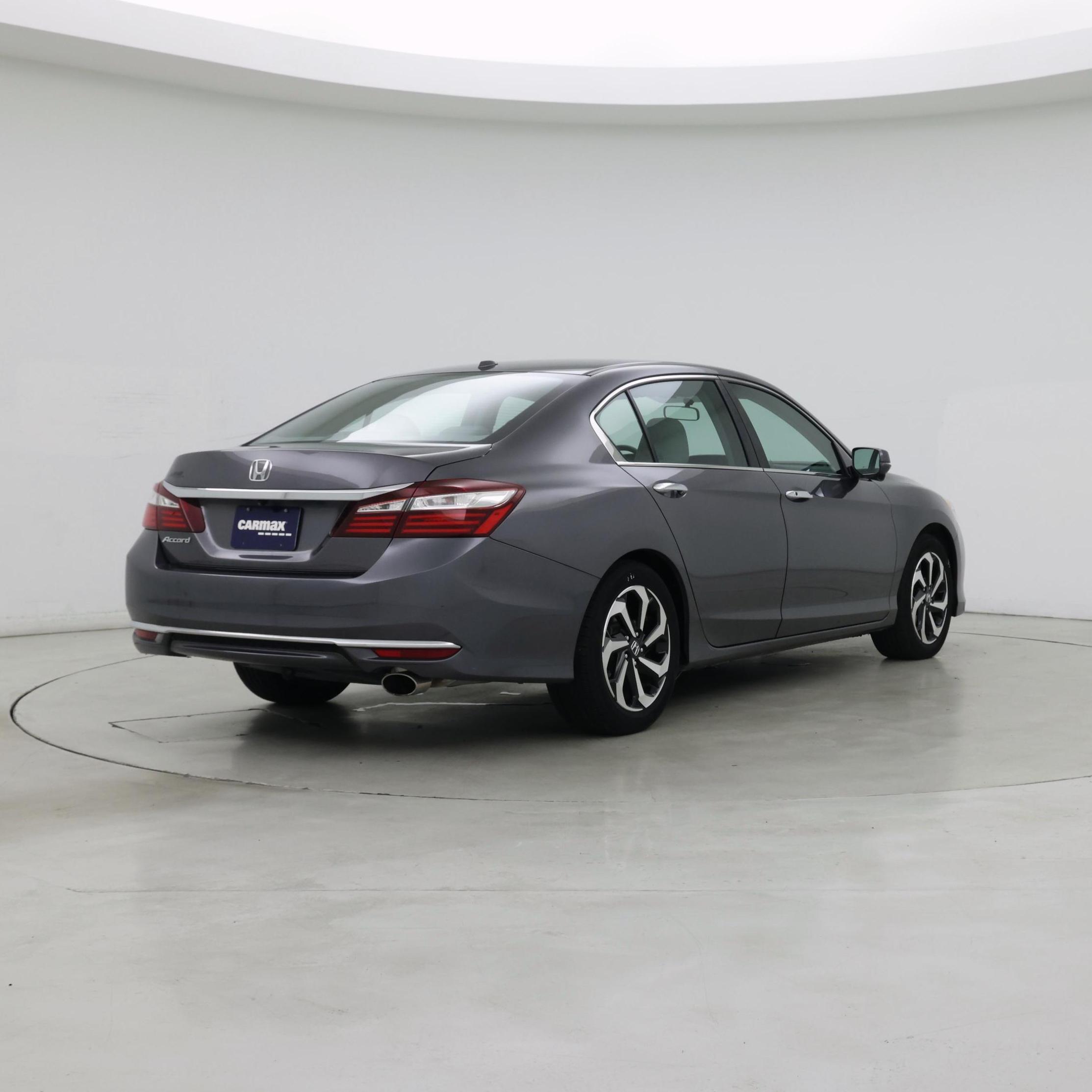 Thumbnail: 2017 Honda Accord - 8