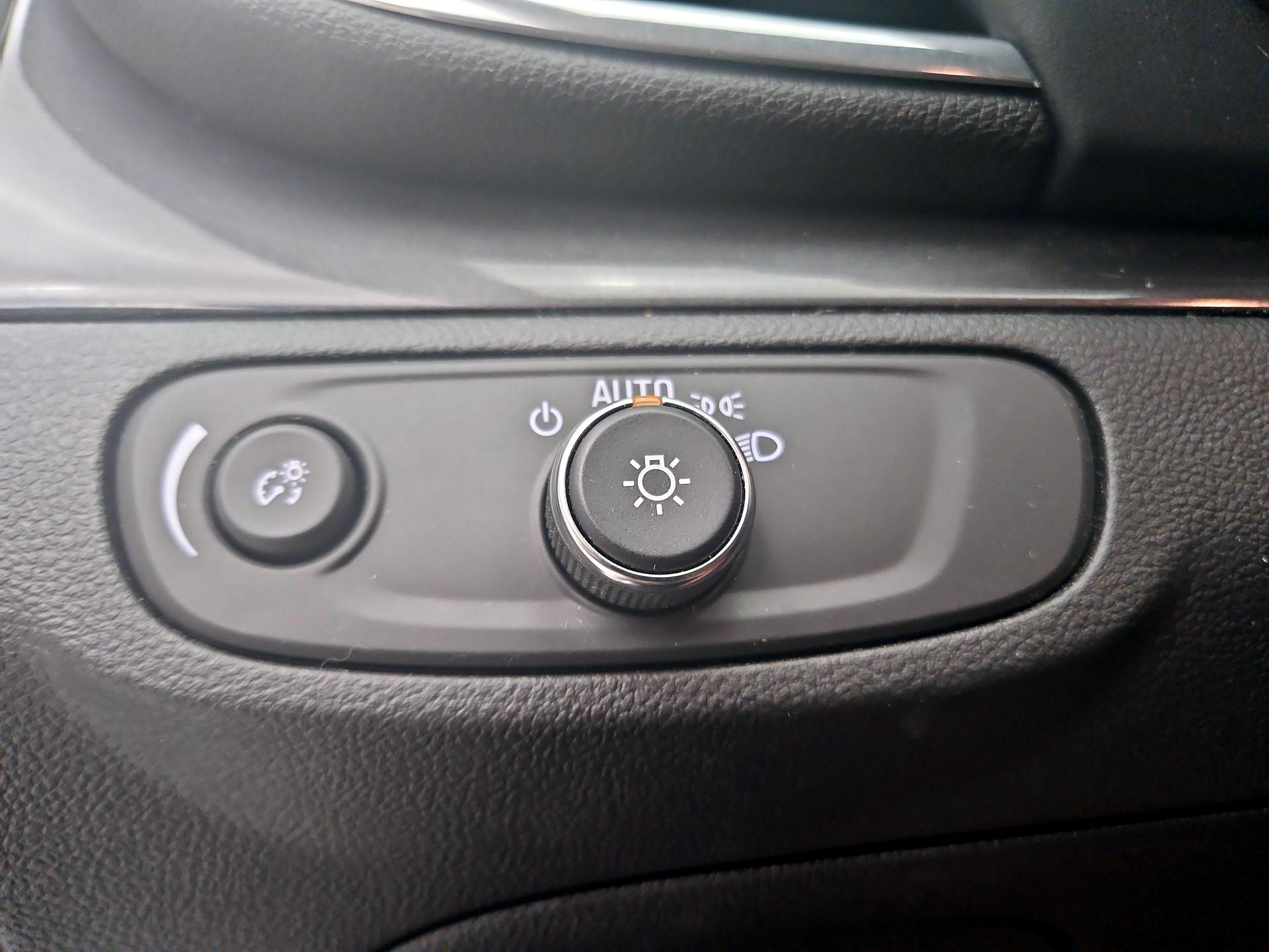 Thumbnail: 2021 Buick Encore - 13