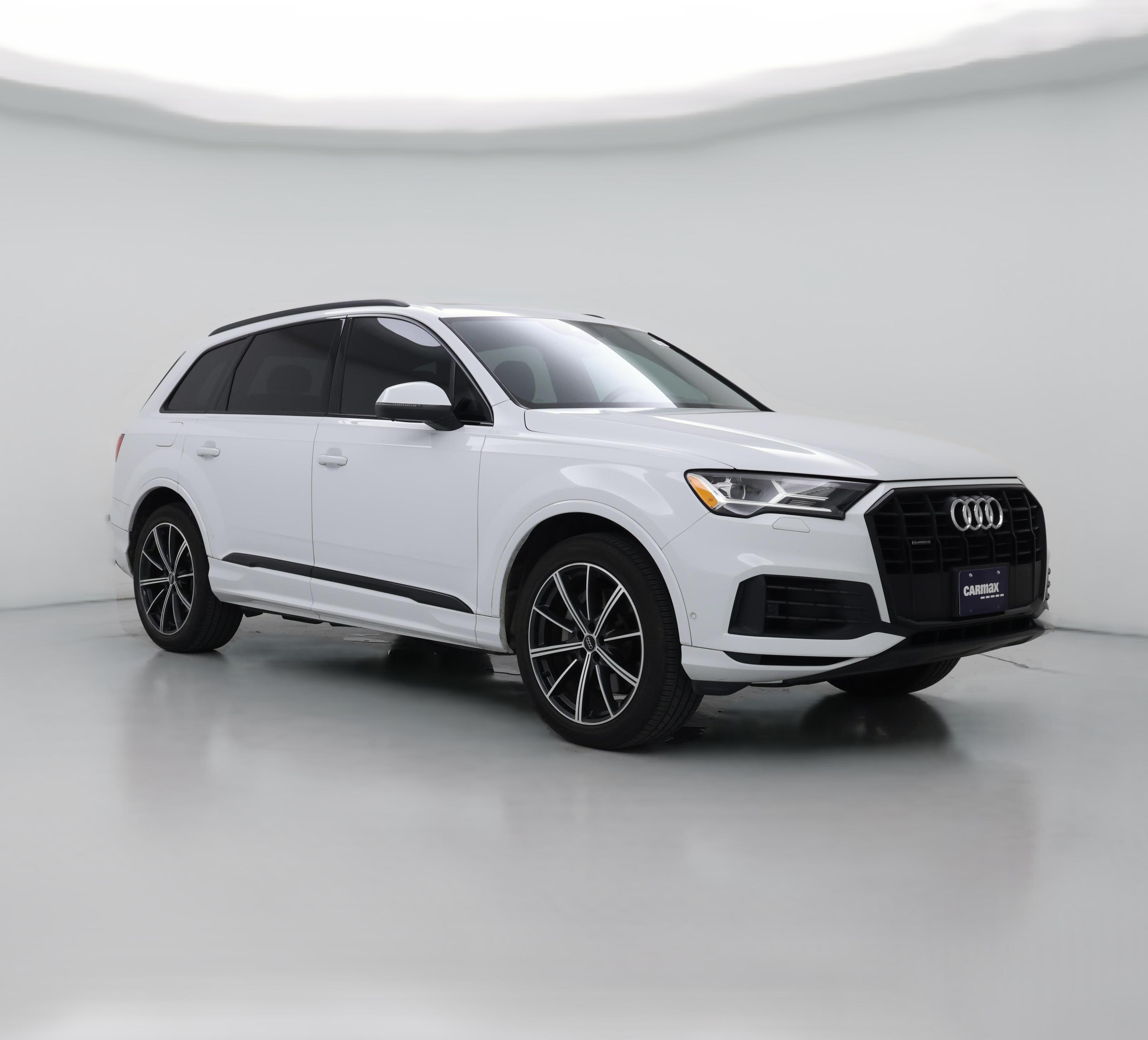 Thumbnail: 2020 Audi Q7 - 1