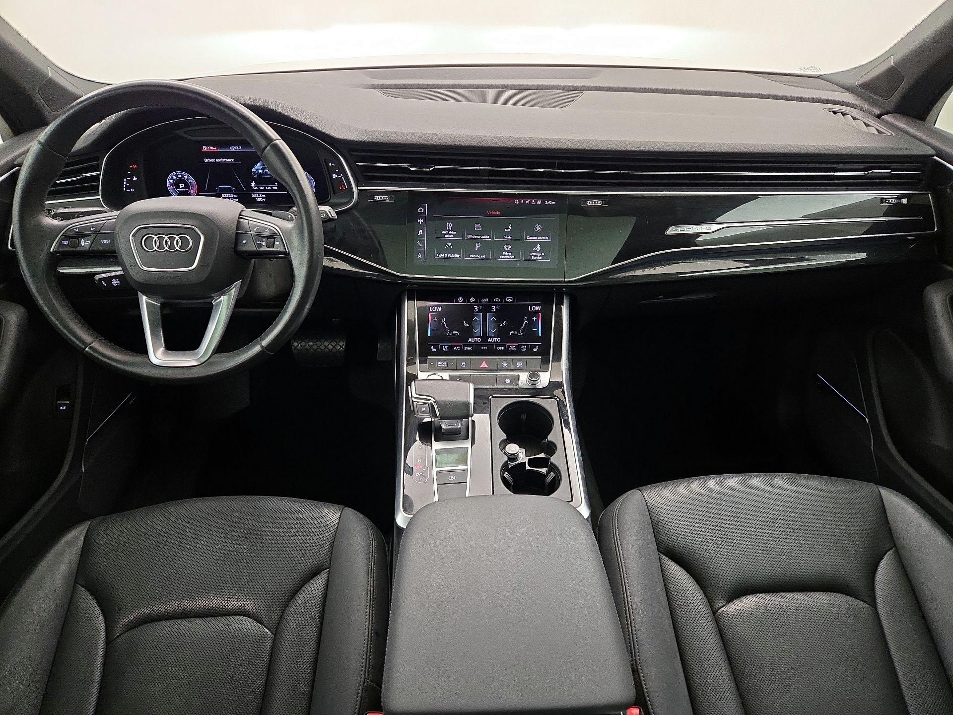 Thumbnail: 2020 Audi Q7 - 9