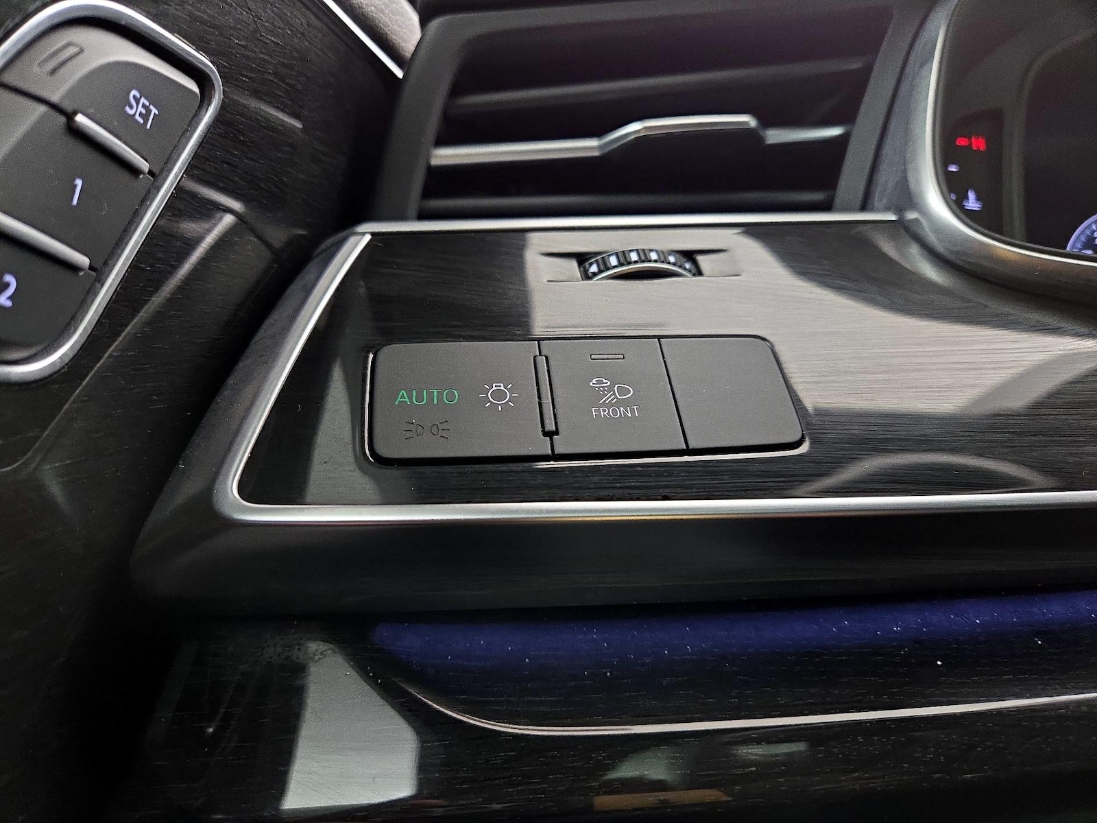 2020 Audi Q7 Premium Plus - Photo 14