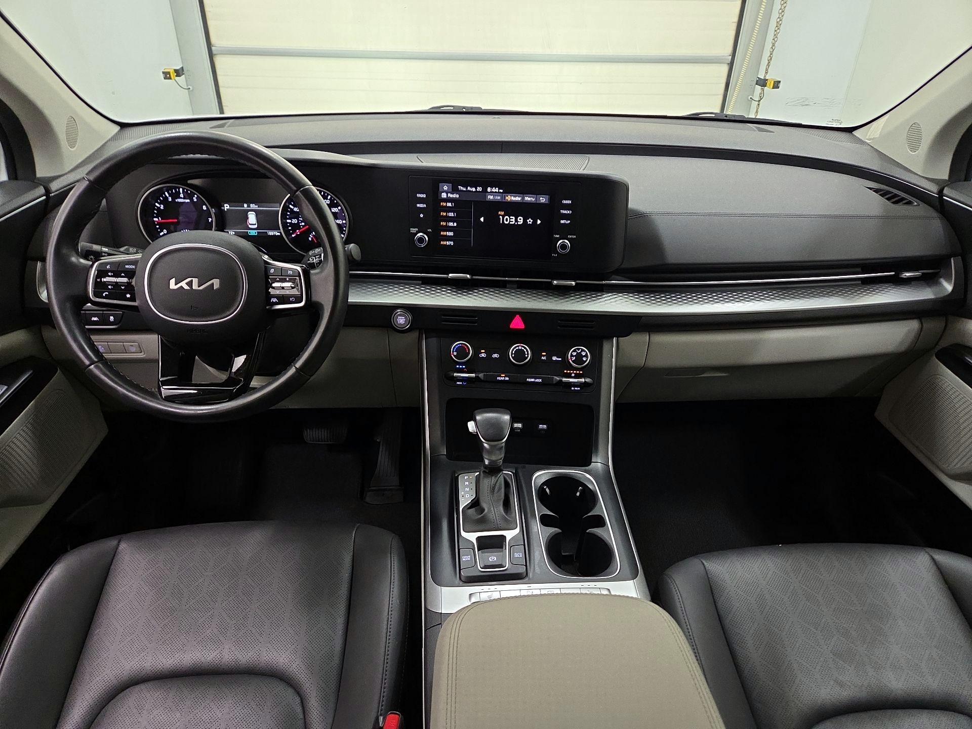 Thumbnail: 2024 Kia Carnival - 9