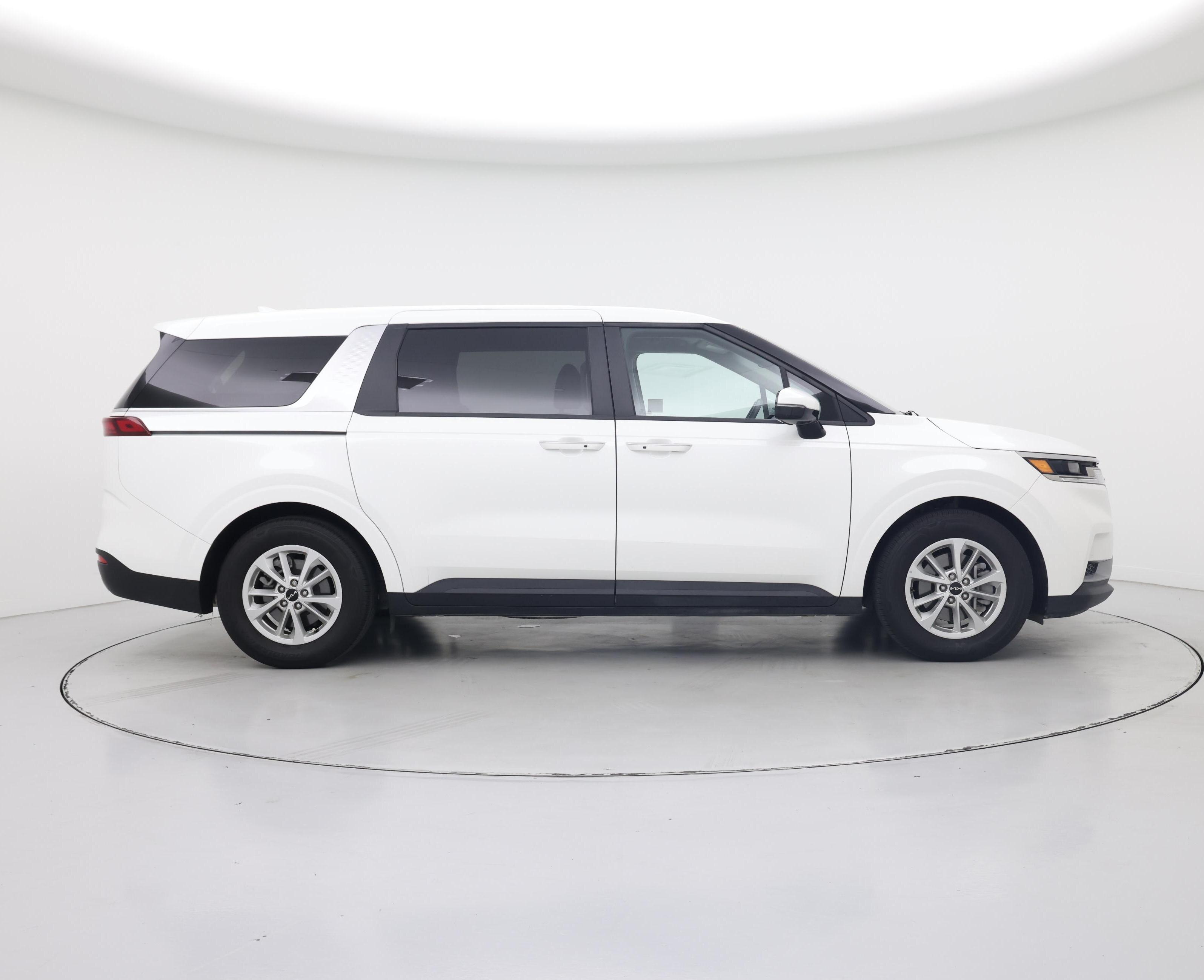 Thumbnail: 2024 Kia Carnival - 7