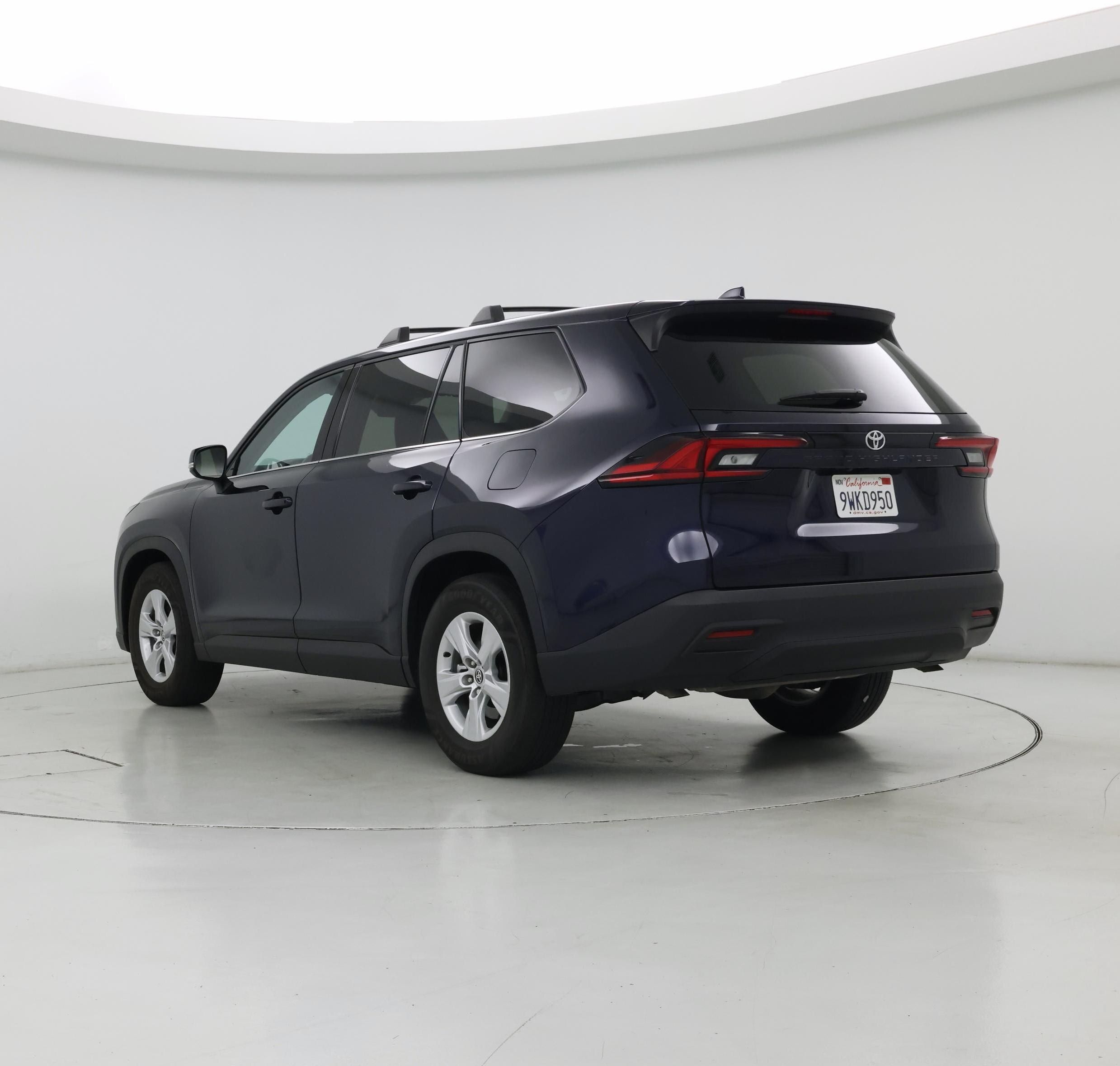 Thumbnail: 2026 Toyota Grand Highlander - 2