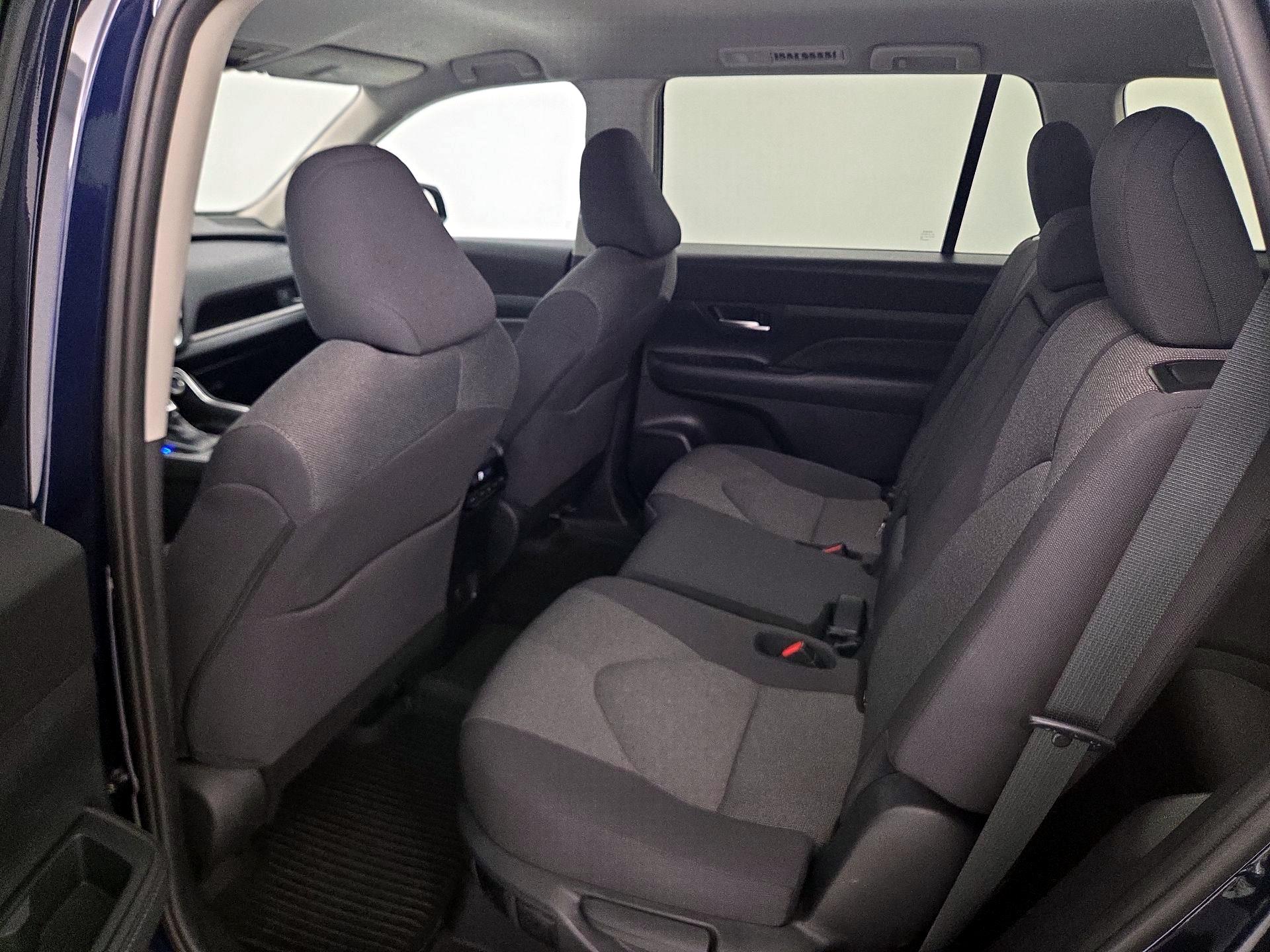 Thumbnail: 2026 Toyota Grand Highlander - 19