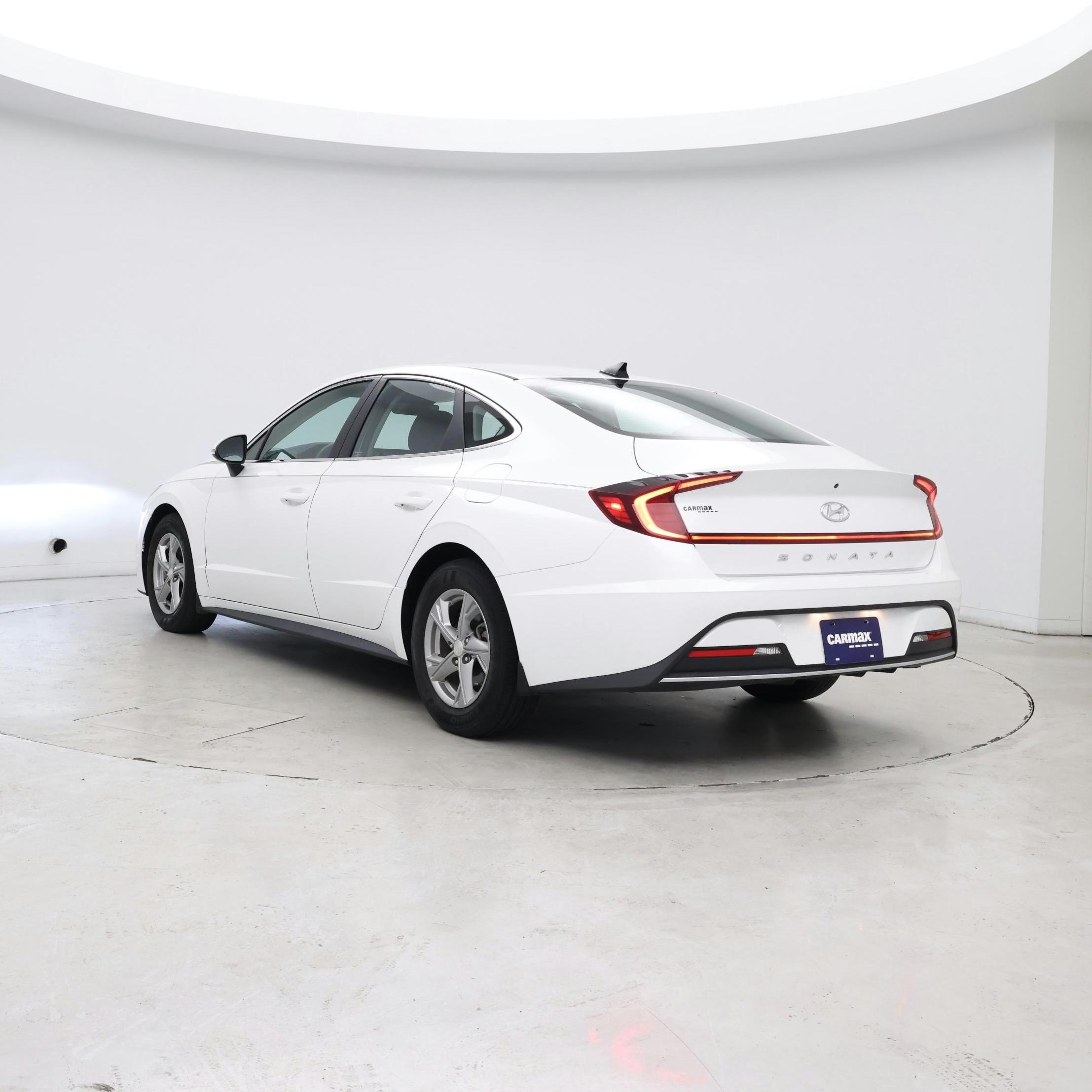 Thumbnail: 2022 Hyundai Sonata - 2