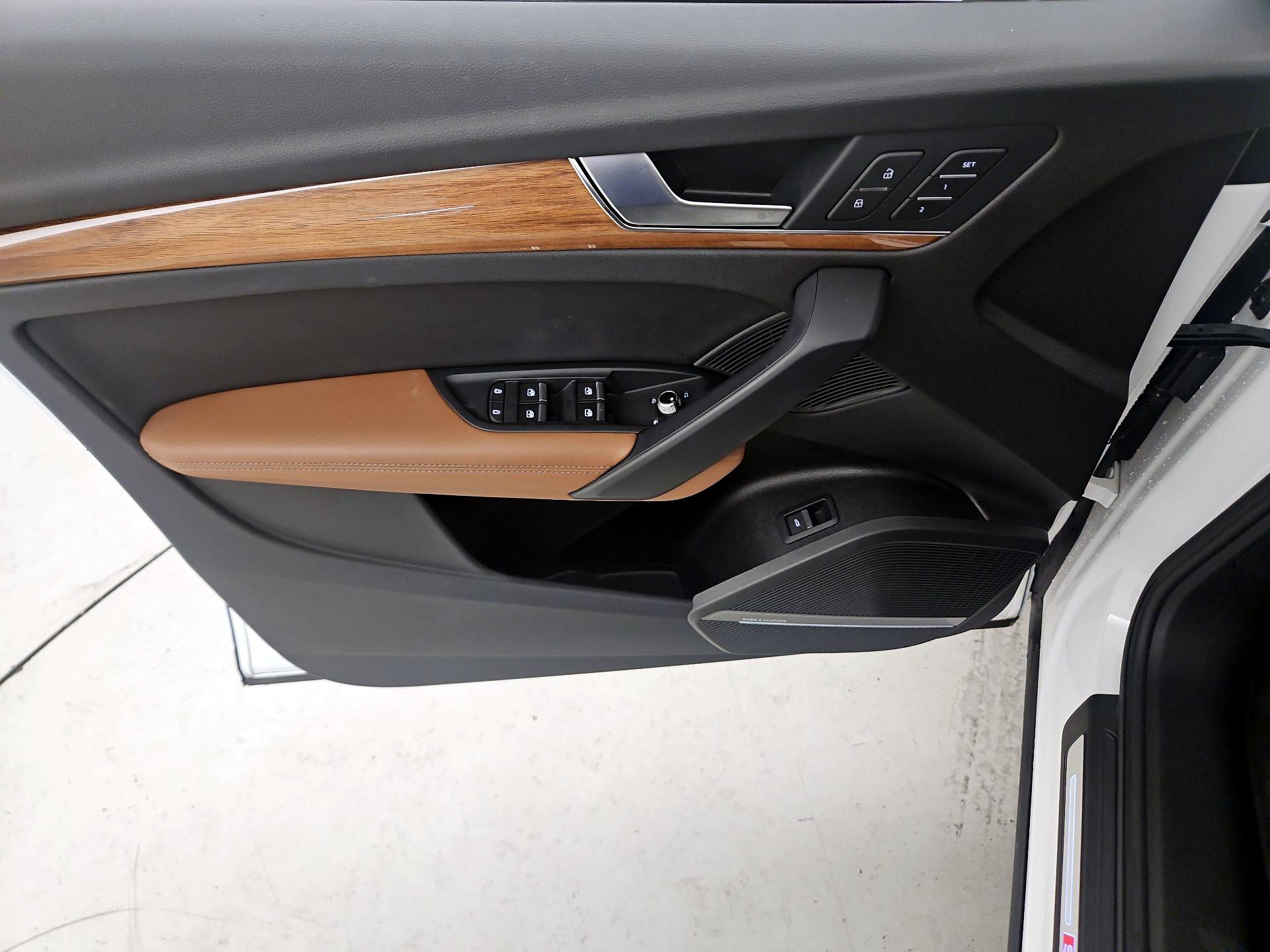 Thumbnail: 2023 Audi Q5 - 12