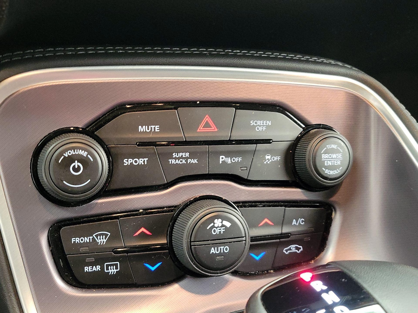 2019 Dodge Challenger GT - Photo 17