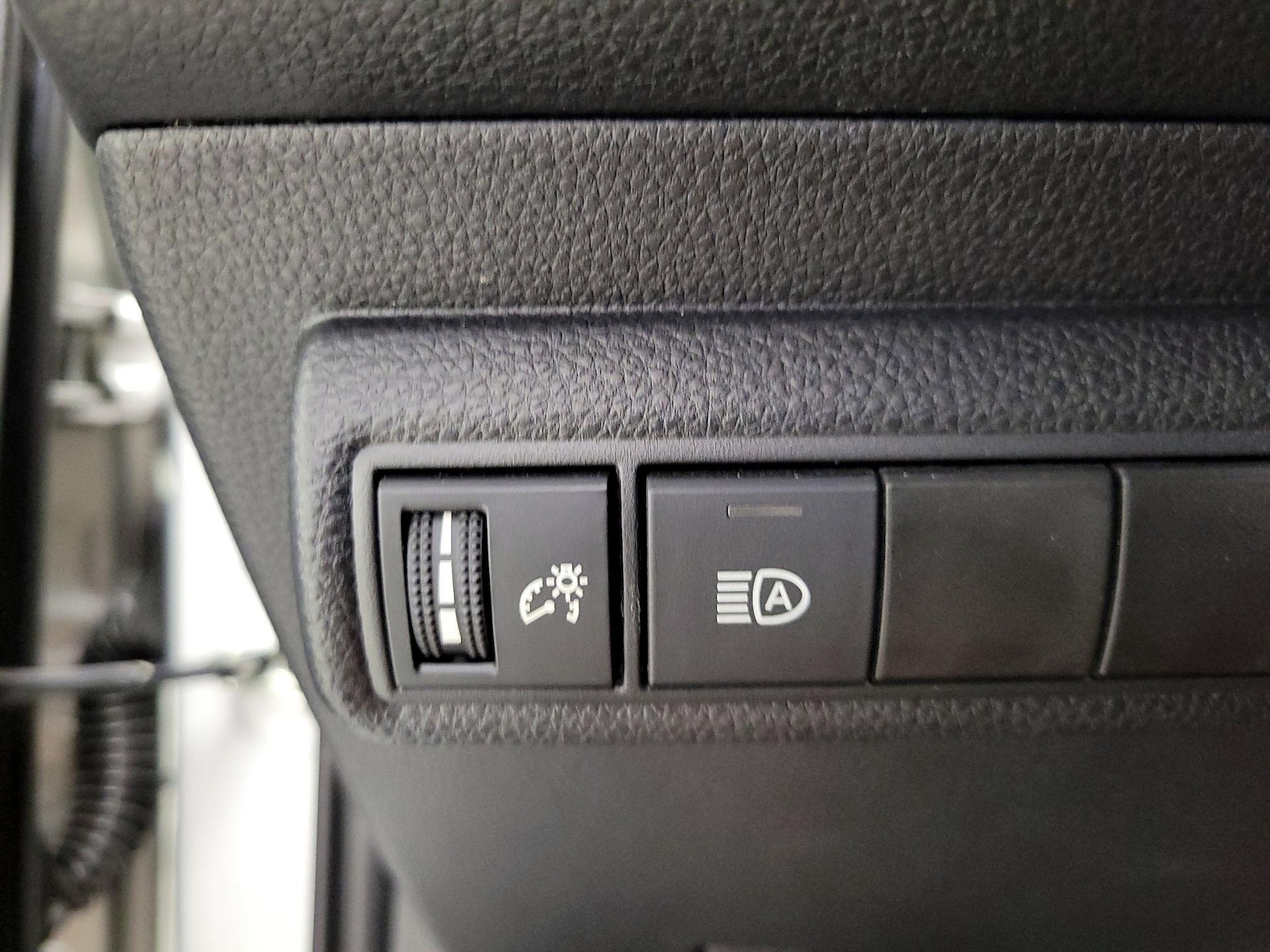2021 Toyota Corolla LE - Photo 14