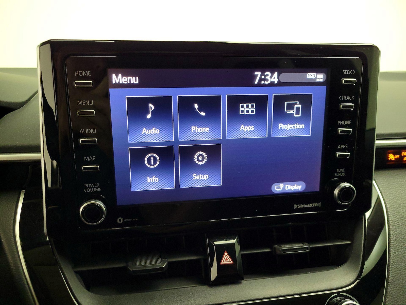2021 Toyota Corolla LE - Photo 15