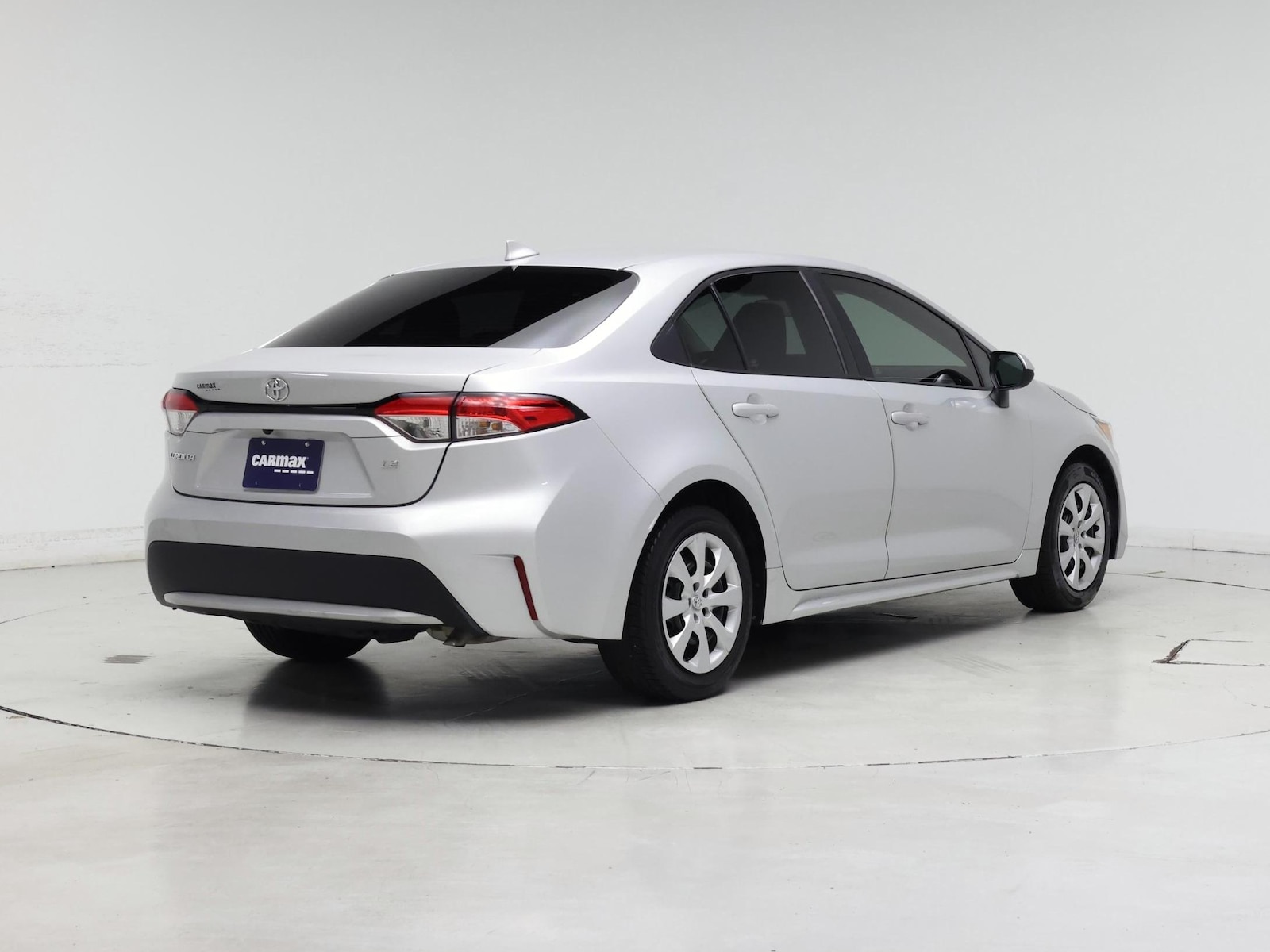 2021 Toyota Corolla LE - Photo 9