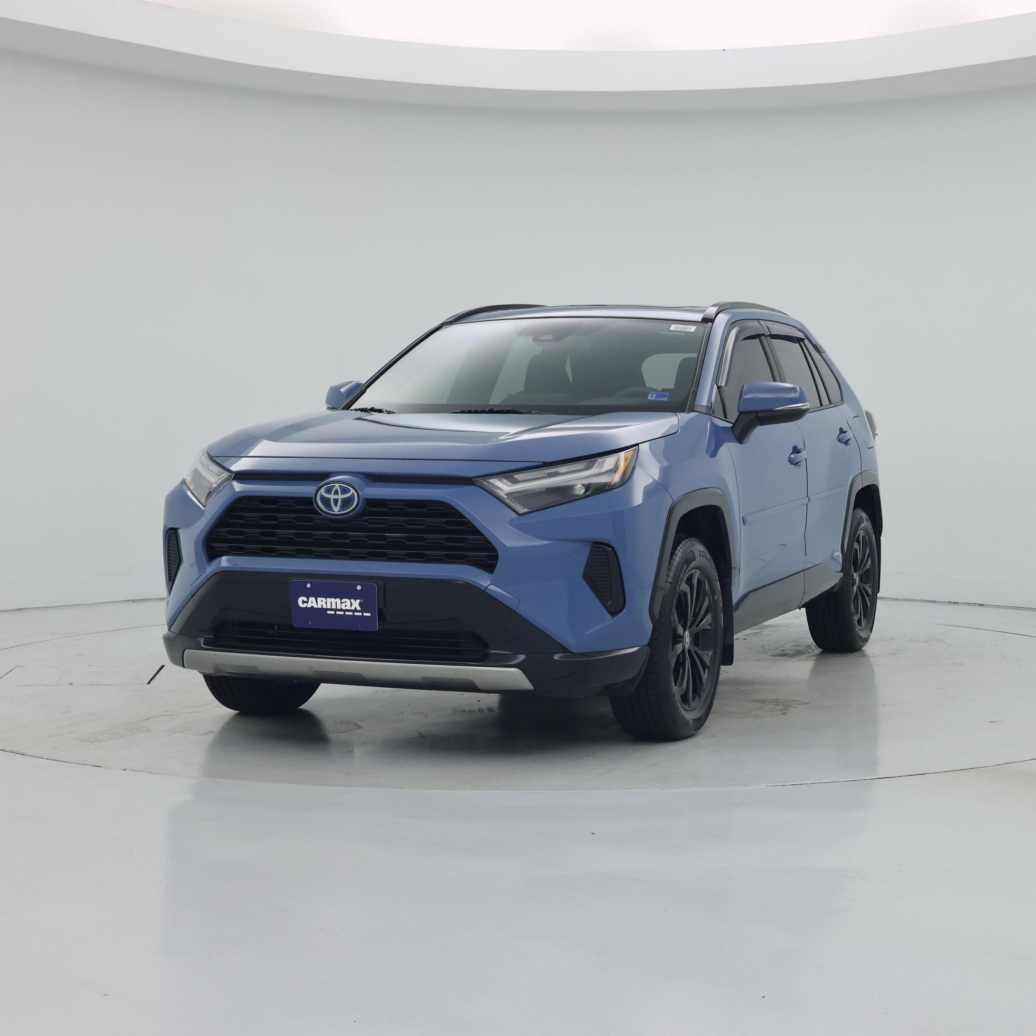 Thumbnail: 2022 Toyota RAV4 - 4