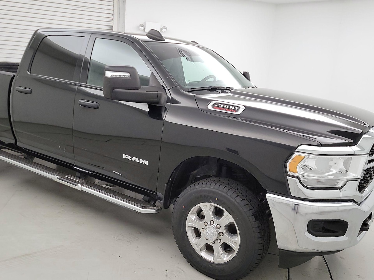 Featured vehicle