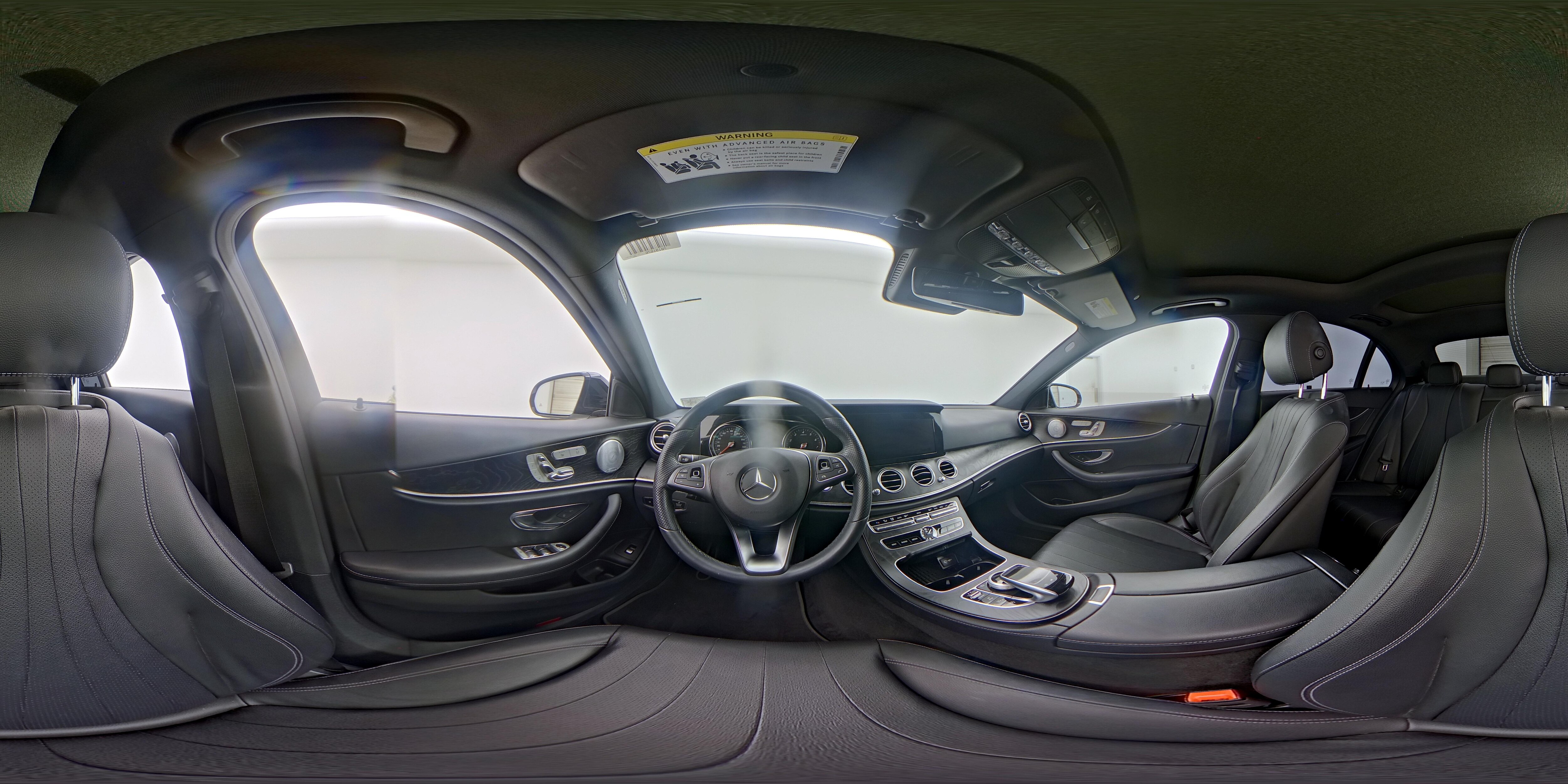 2018 Mercedes-Benz E-Class E300 - Photo 28