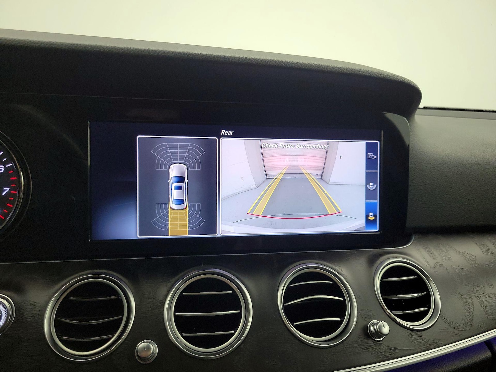 2018 Mercedes-Benz E-Class E300 - Photo 16