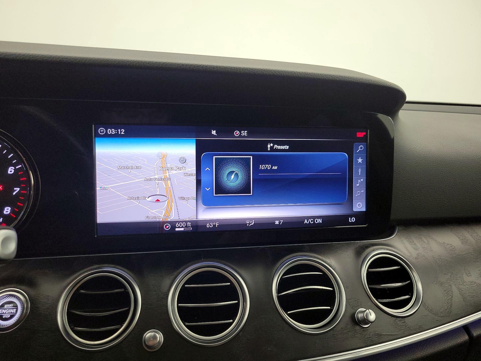 2018 Mercedes-Benz E-Class E300 - Photo 17