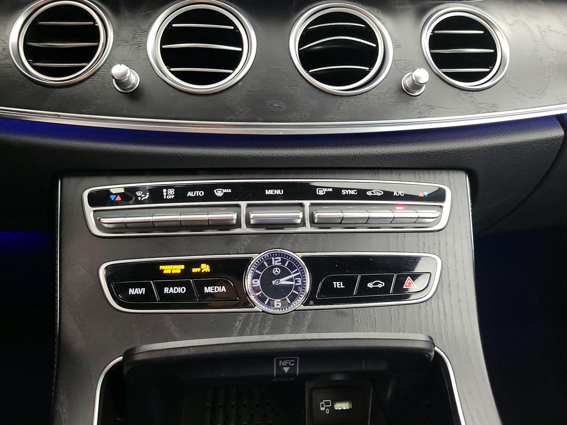 Thumbnail: 2018 Mercedes-Benz E-Class - 17