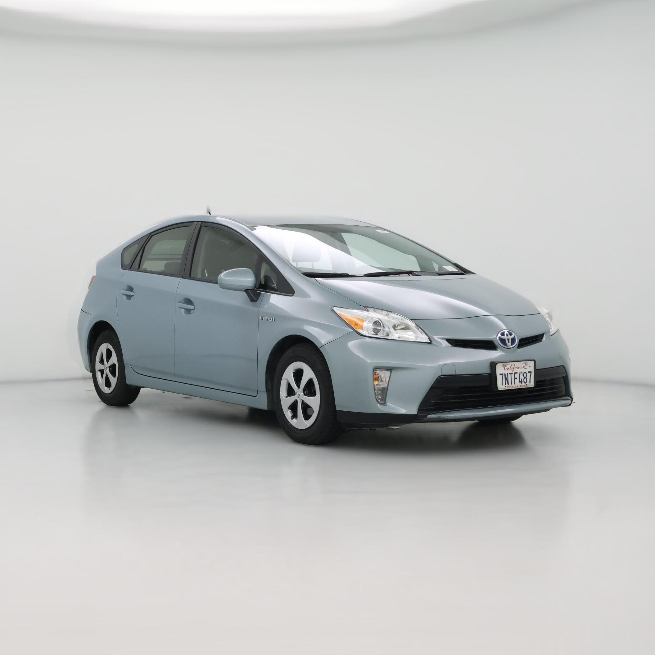 Thumbnail: 2015 Toyota Prius - 1