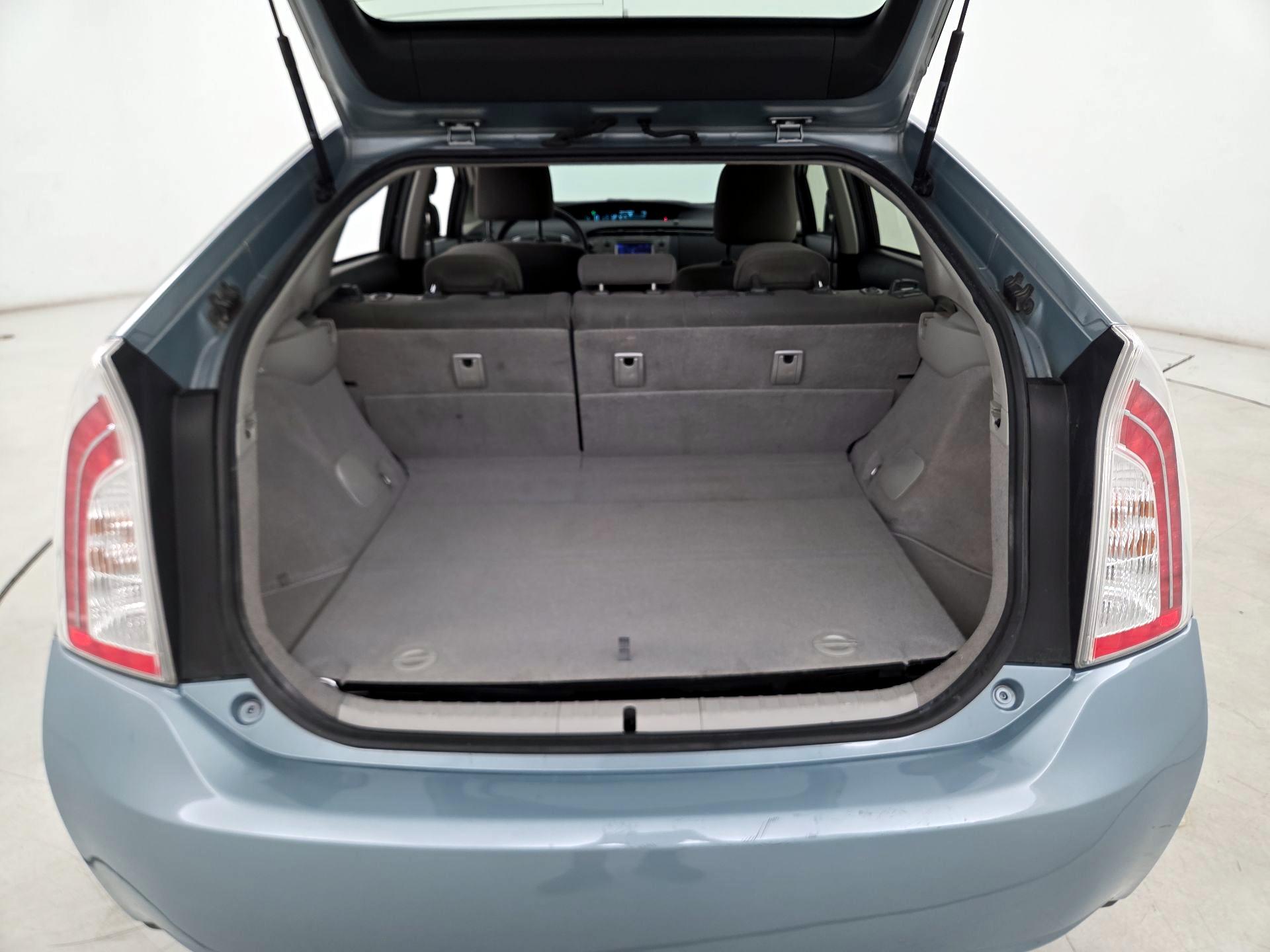 Thumbnail: 2015 Toyota Prius - 19