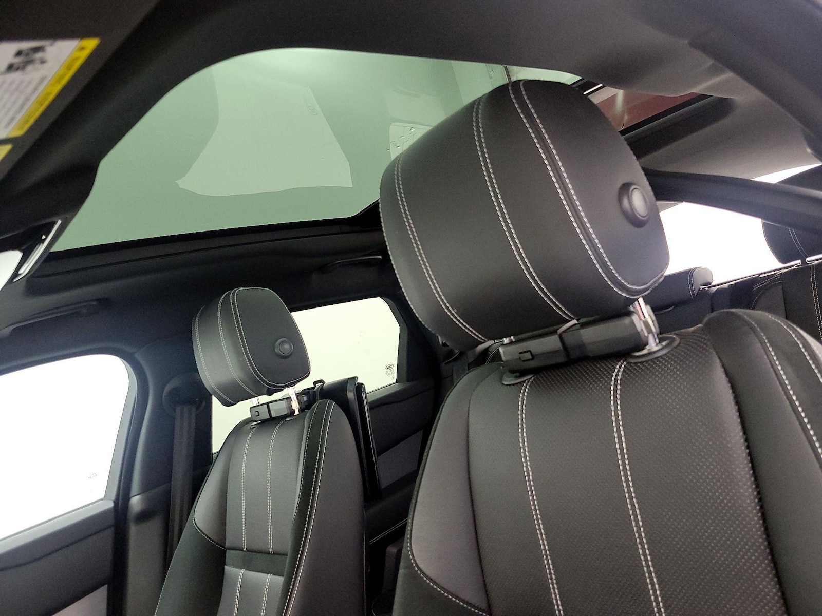 2019 Land Rover Range Rover Velar SE - Photo 21