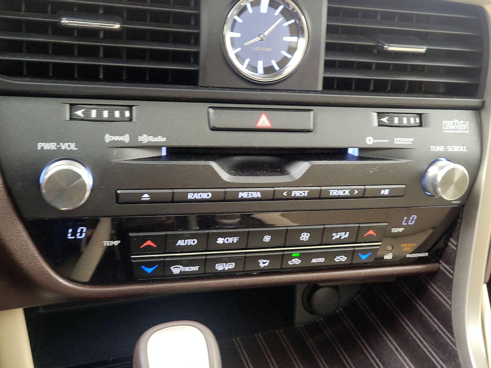 2016 Lexus RX 350 - Photo 18