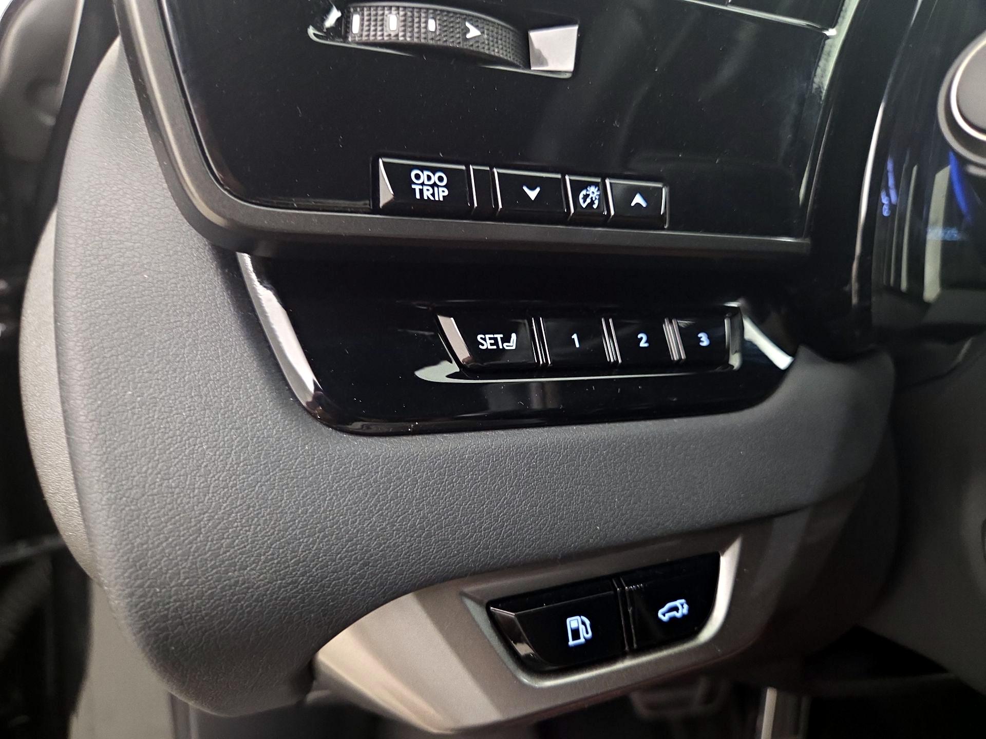 Thumbnail: 2024 Lexus RX - 13
