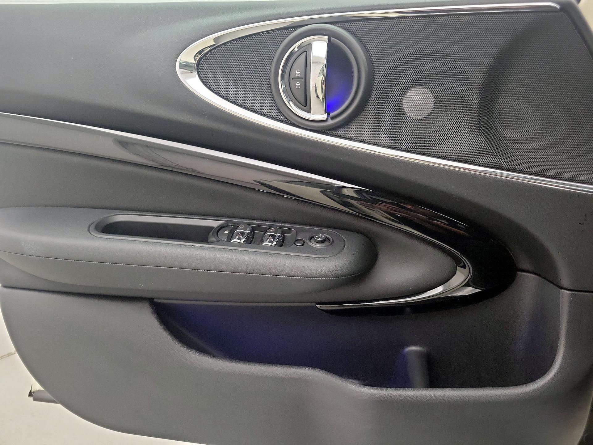 Thumbnail: 2020 MINI Cooper Clubman - 12