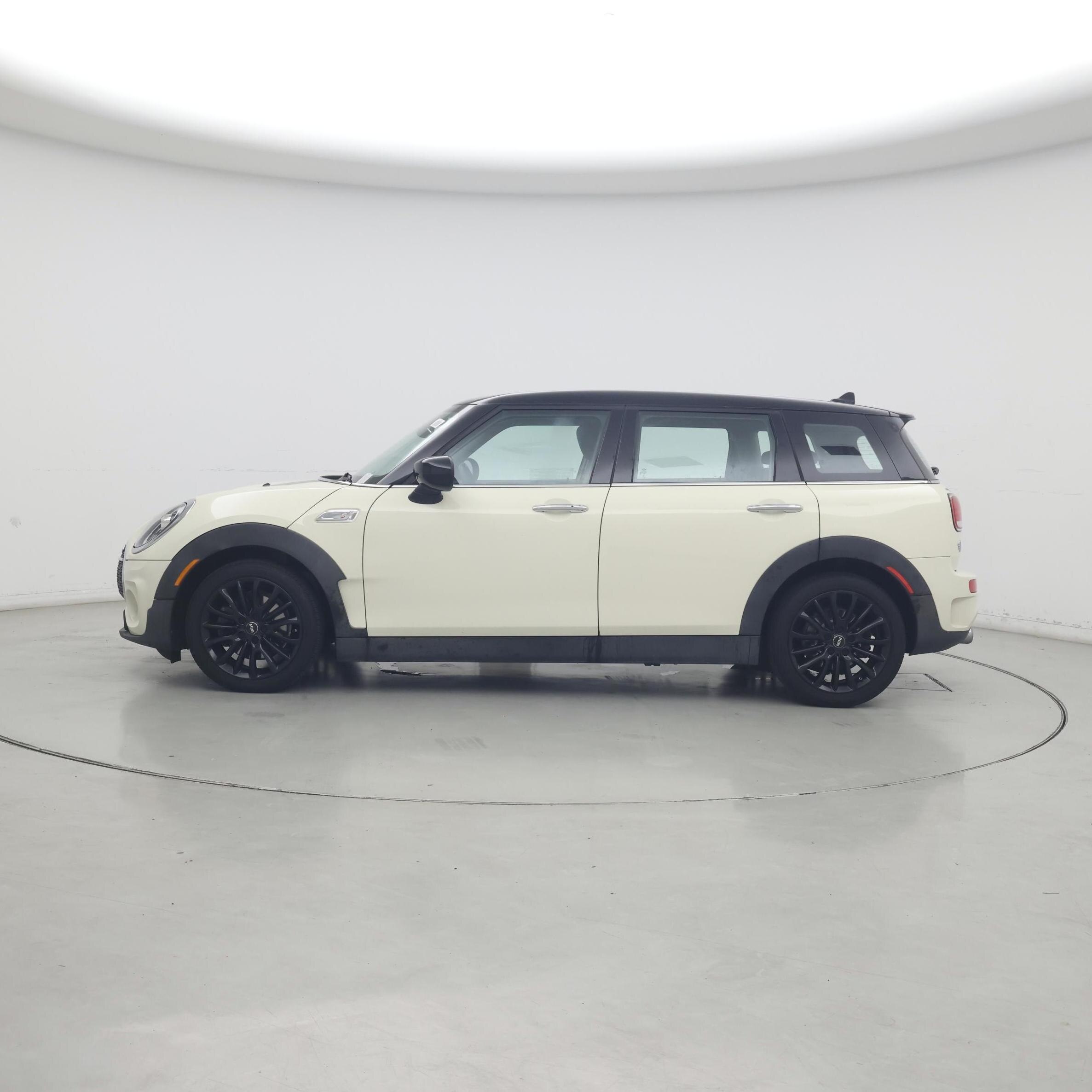 Thumbnail: 2020 MINI Cooper Clubman - 3