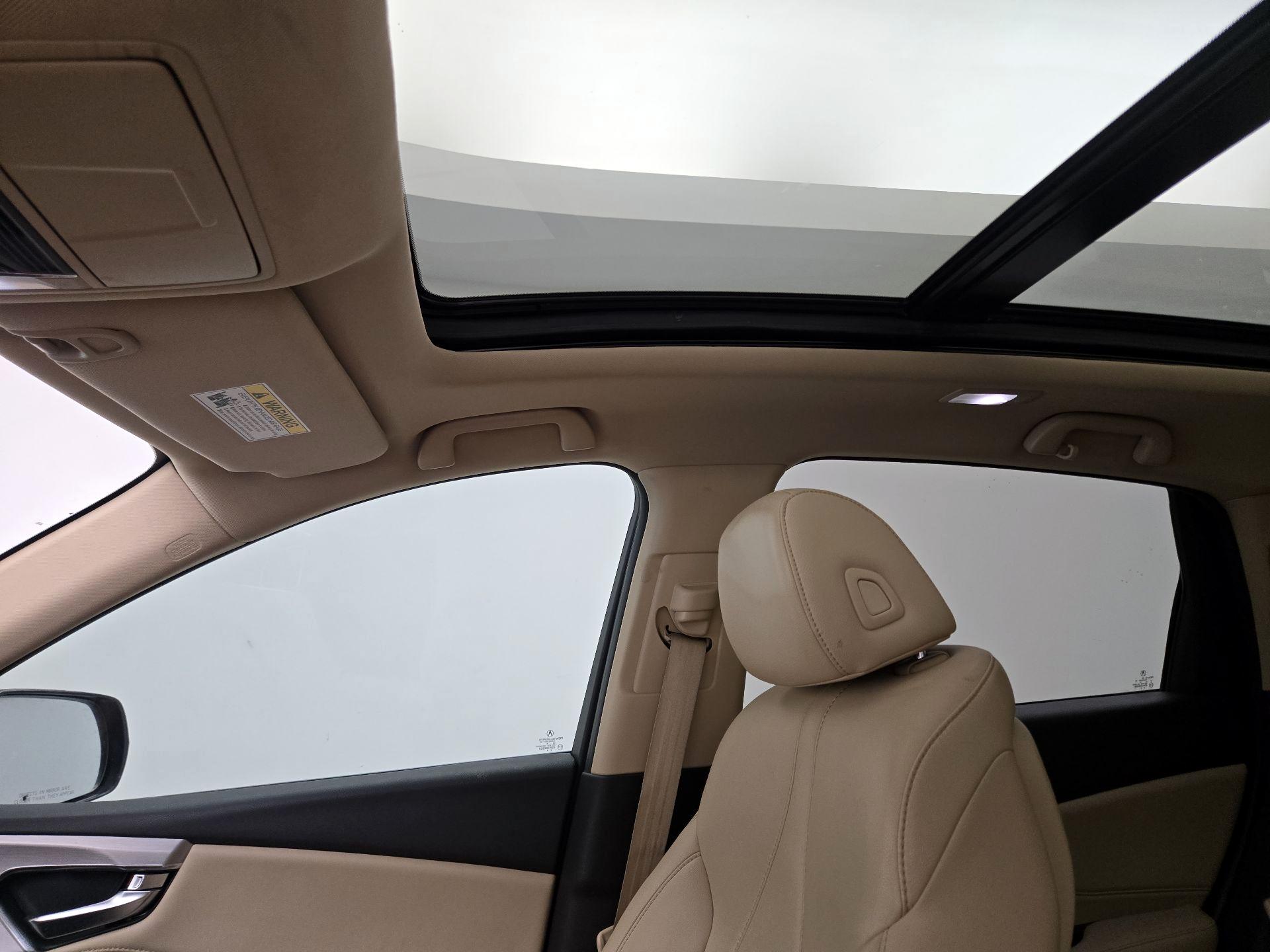 Thumbnail: 2019 Acura RDX - 19