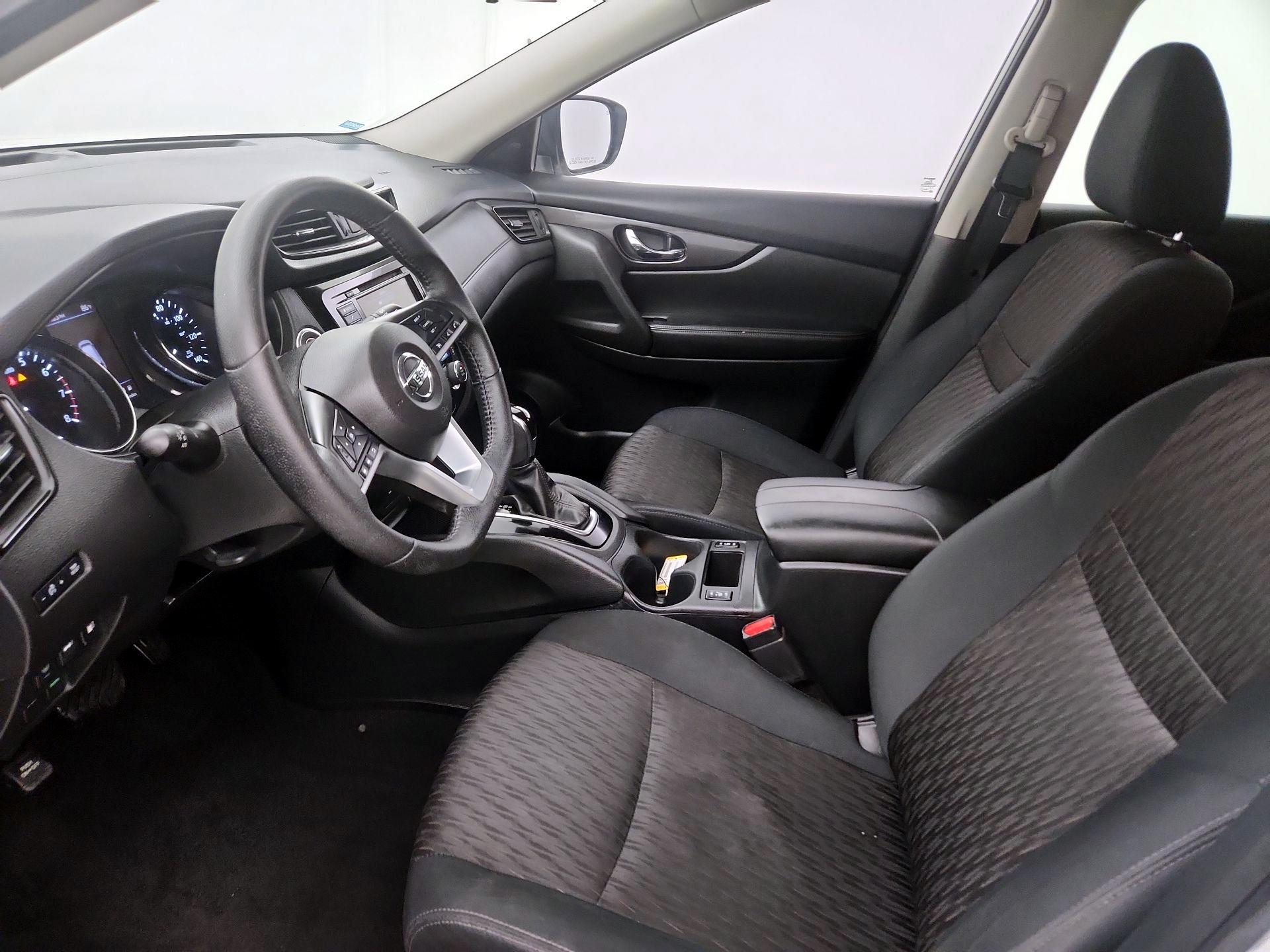 Thumbnail: 2019 Nissan Rogue - 11