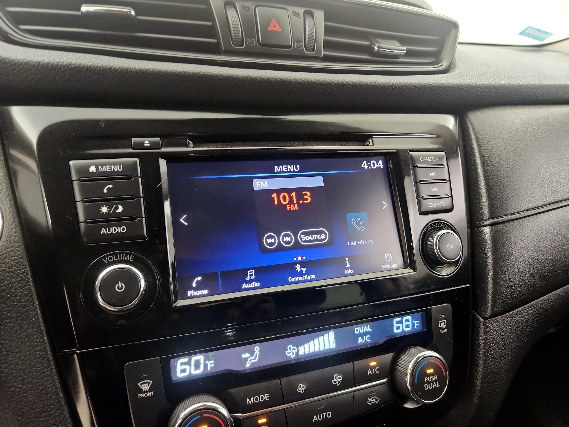 Thumbnail: 2019 Nissan Rogue - 15