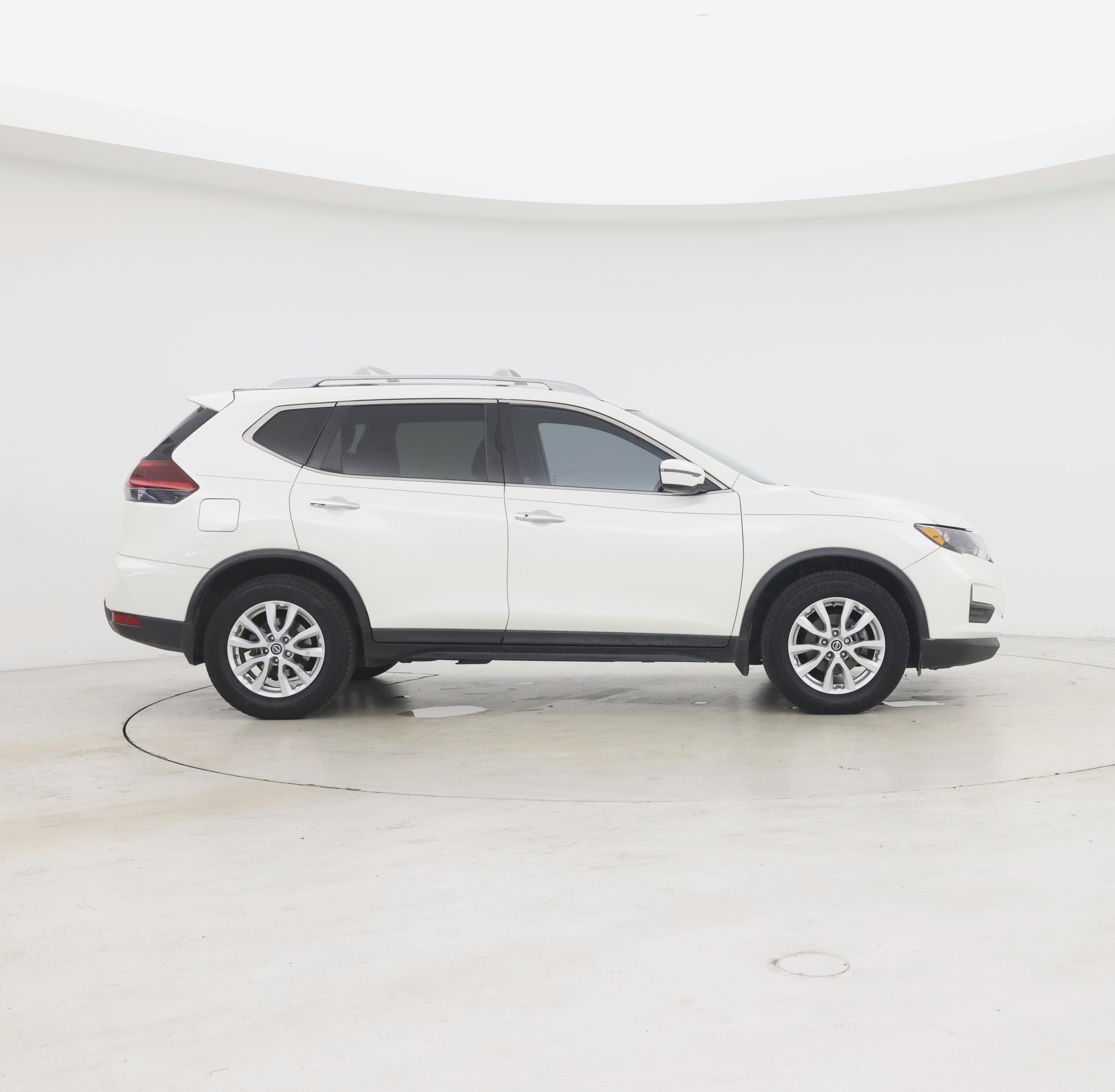 Thumbnail: 2019 Nissan Rogue - 7