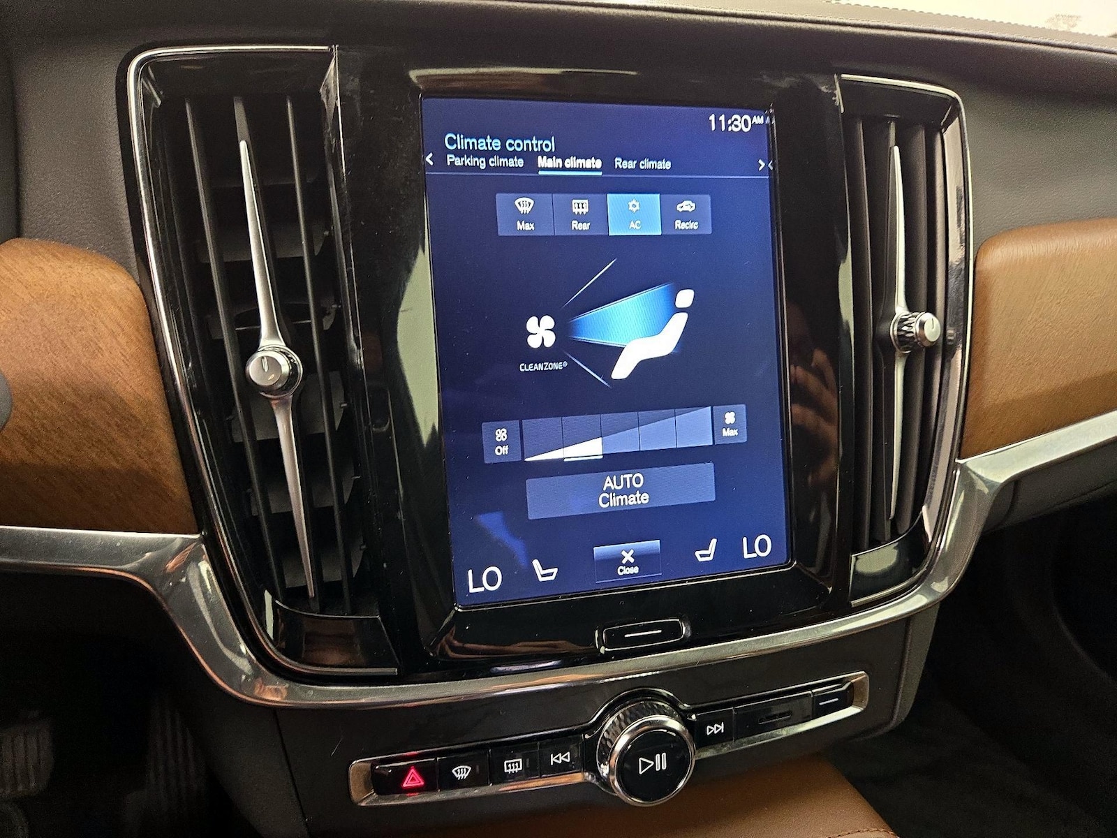 2018 Volvo S90 Inscription - Photo 17