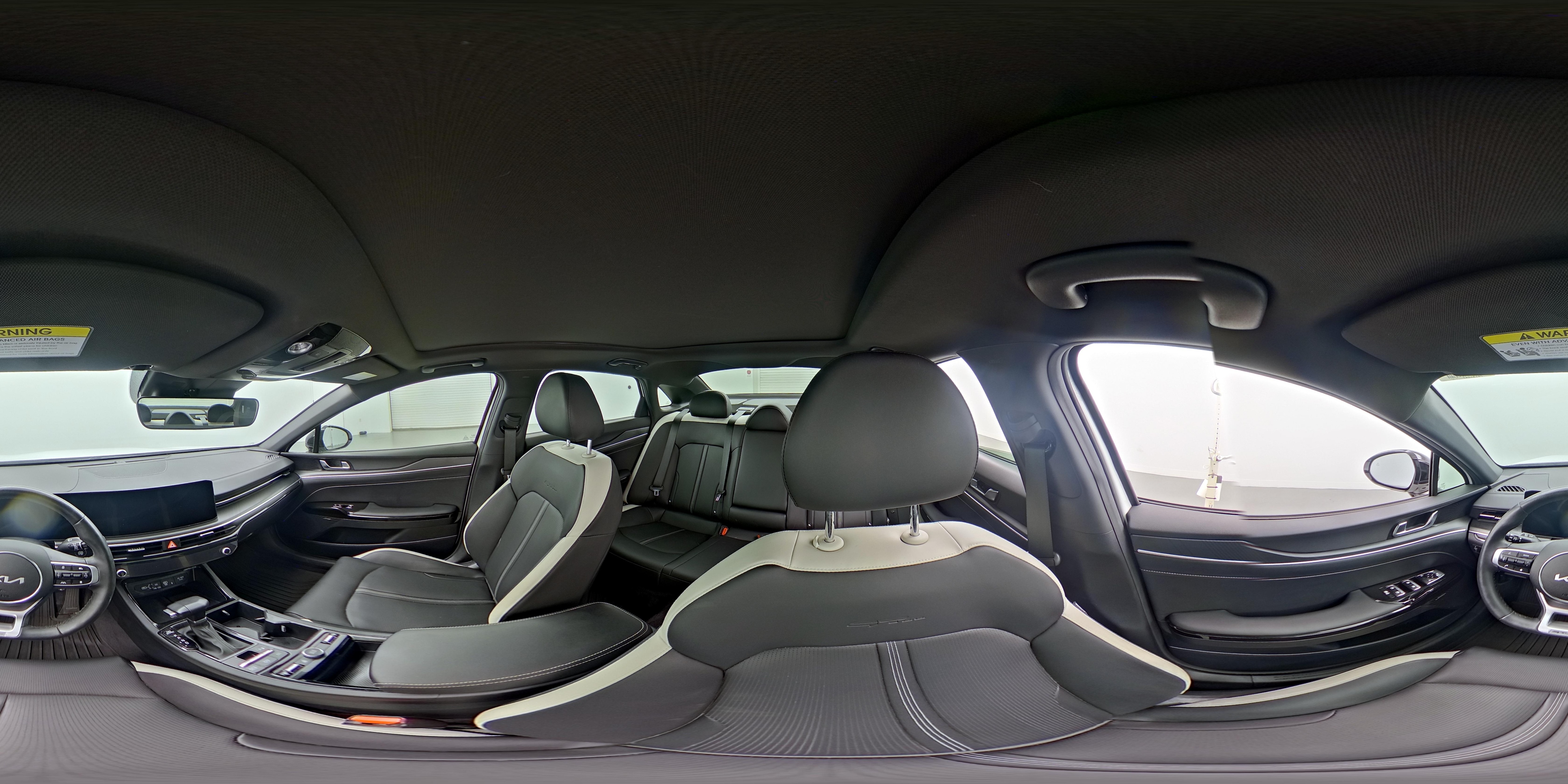 2025 Kia K5 GT-Line - Photo 28