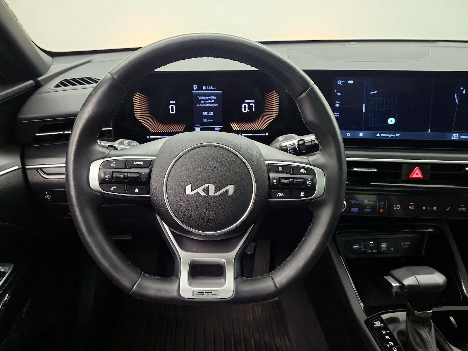 2025 Kia K5 GT-Line - Photo 11