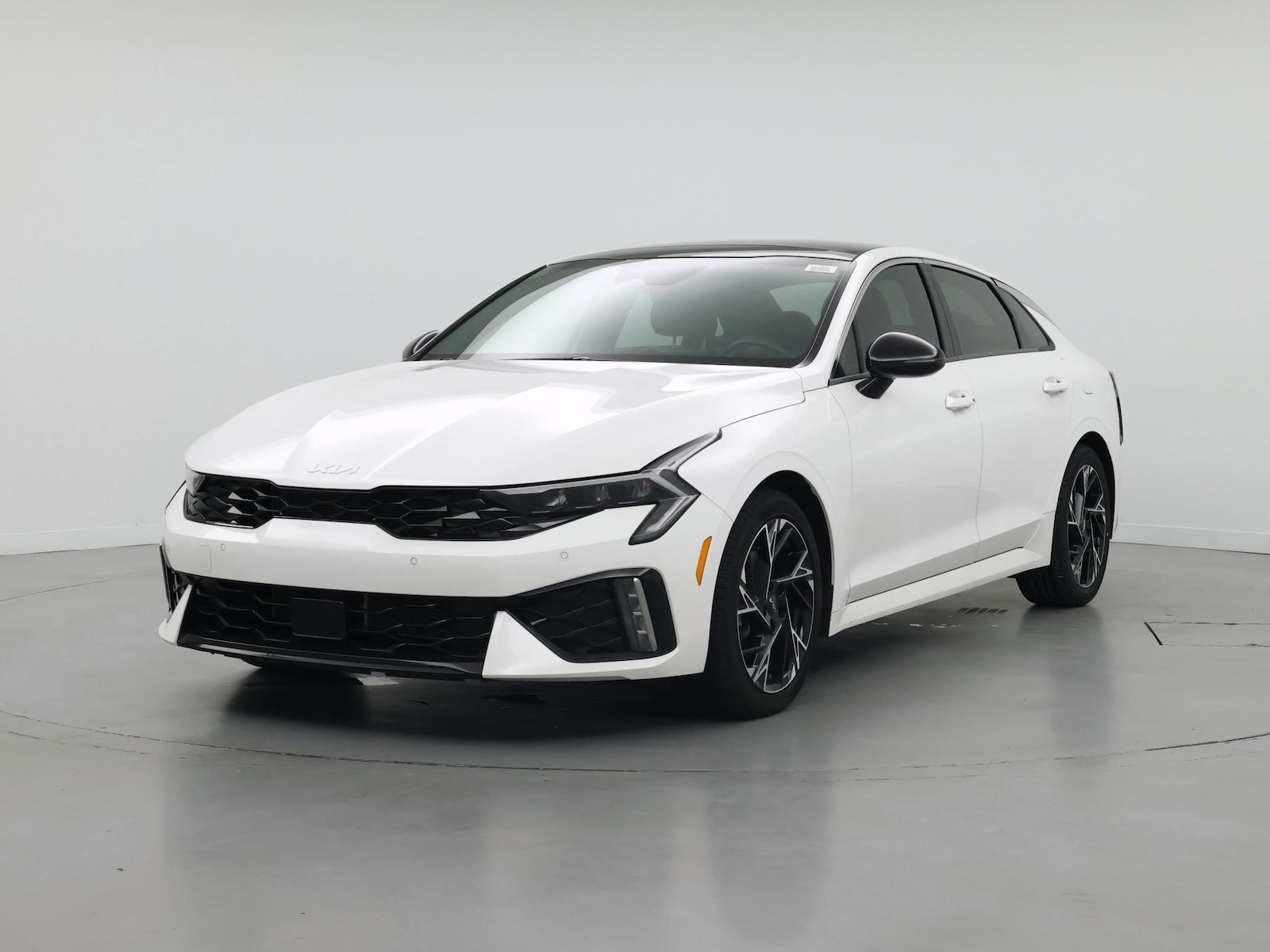 2025 Kia K5 GT-Line - Photo 5