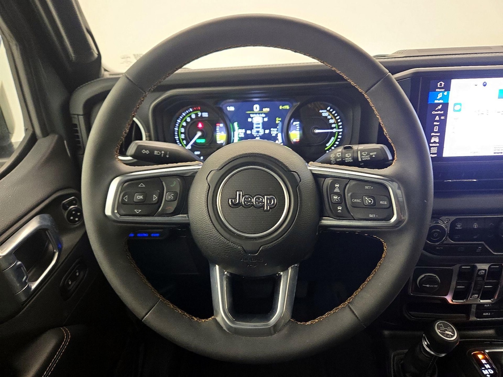 2024 Jeep Wrangler 4xe Sahara 4XE - Photo 11