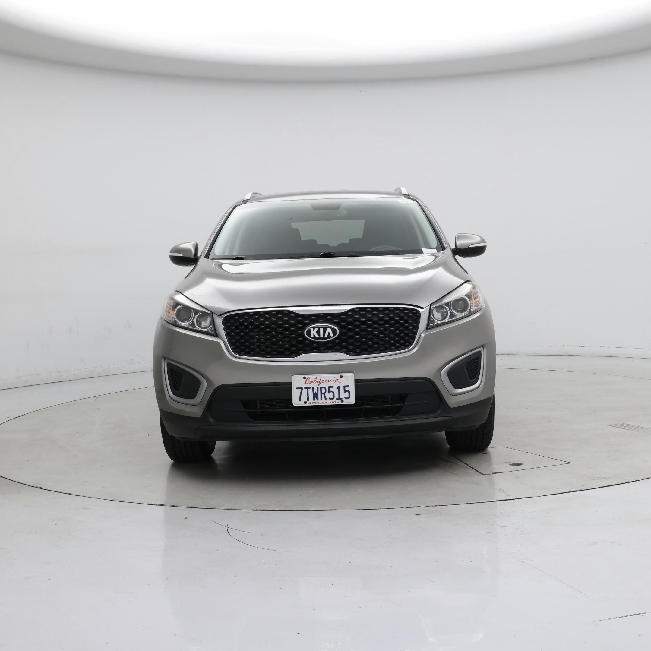 Thumbnail: 2016 Kia Sorento - 5