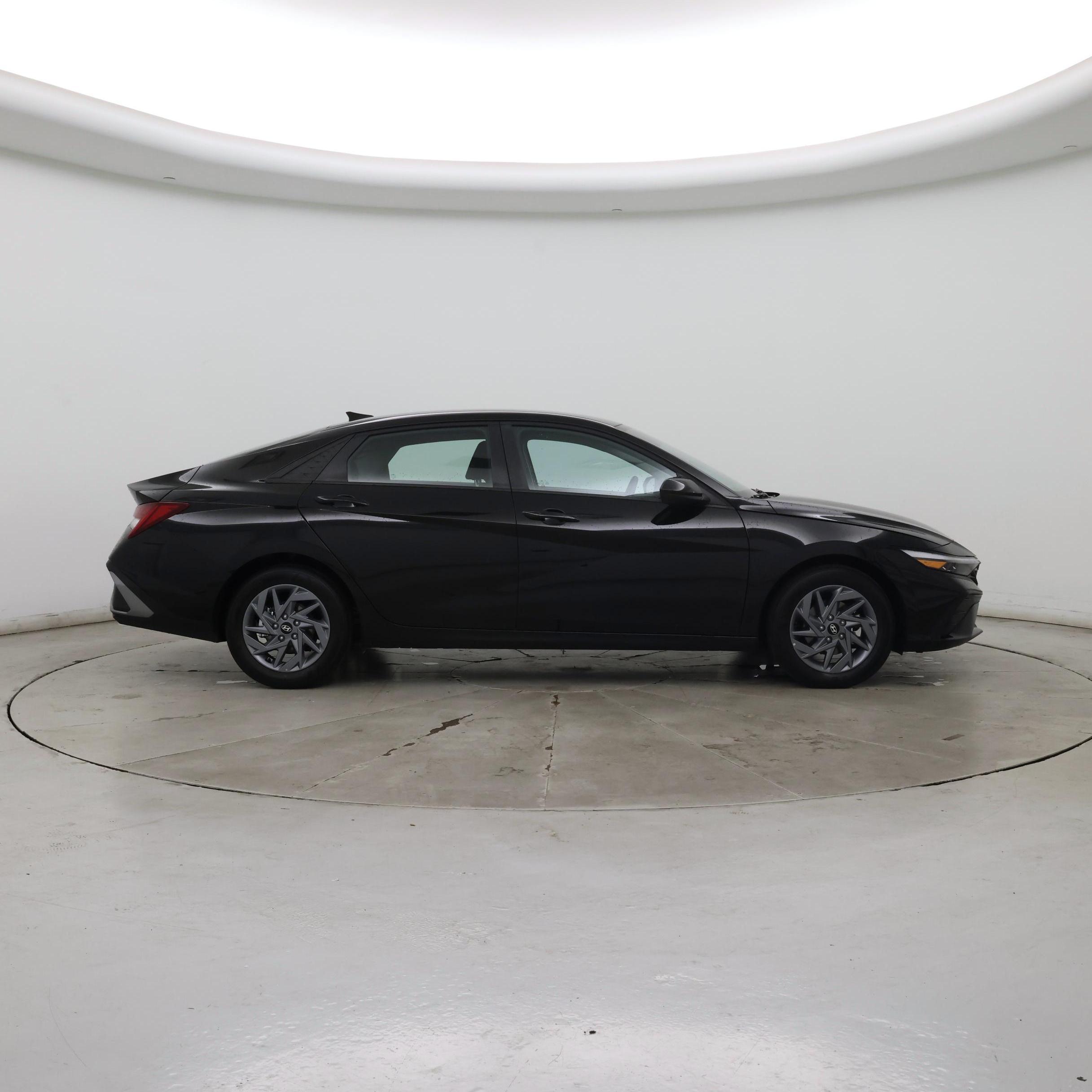 Thumbnail: 2026 Hyundai Elantra - 7