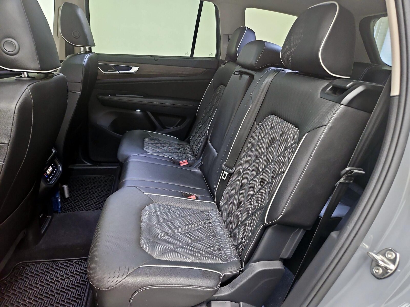 Rear Air Conditioning
