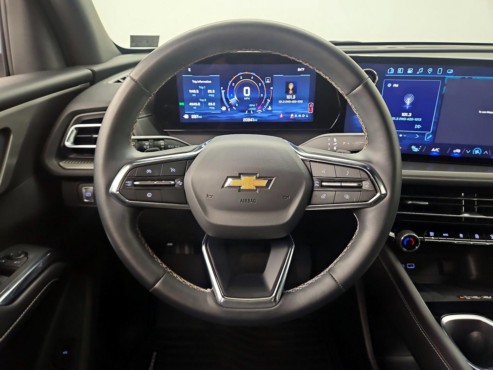 Thumbnail: 2025 Chevrolet Traverse - 10