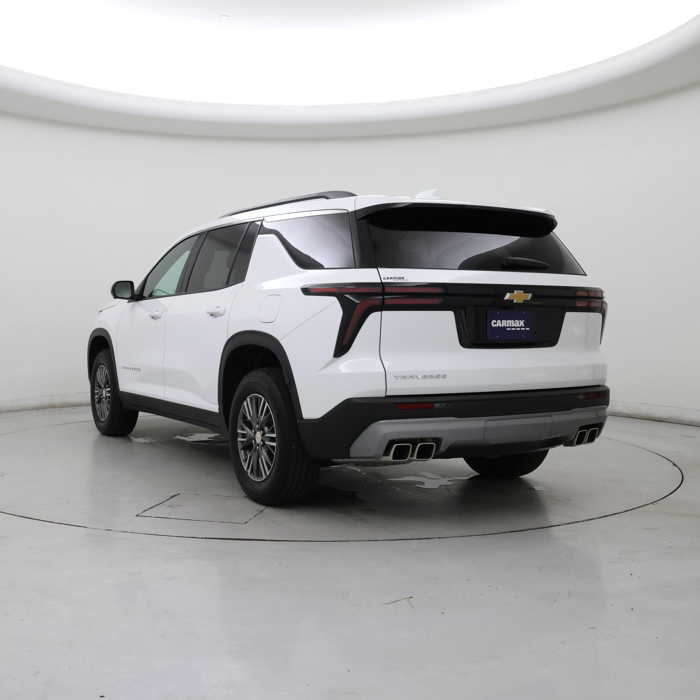 Thumbnail: 2025 Chevrolet Traverse - 2