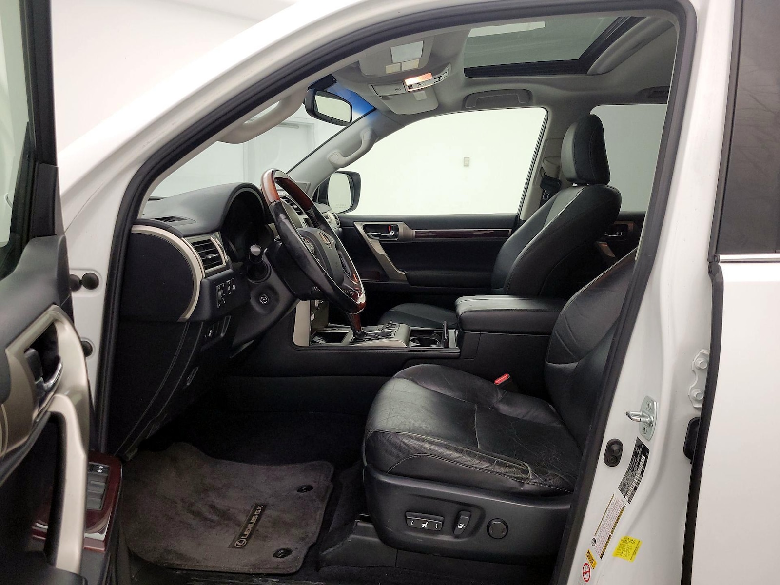 2018 Lexus GX Base - Photo 12