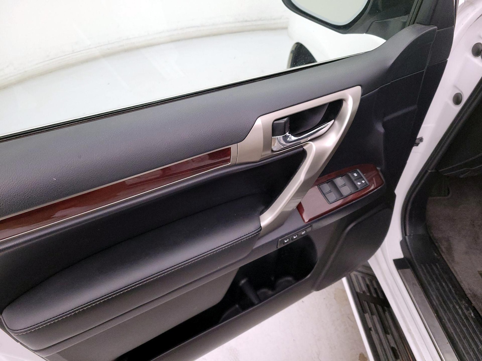 2018 Lexus GX Base - Photo 13